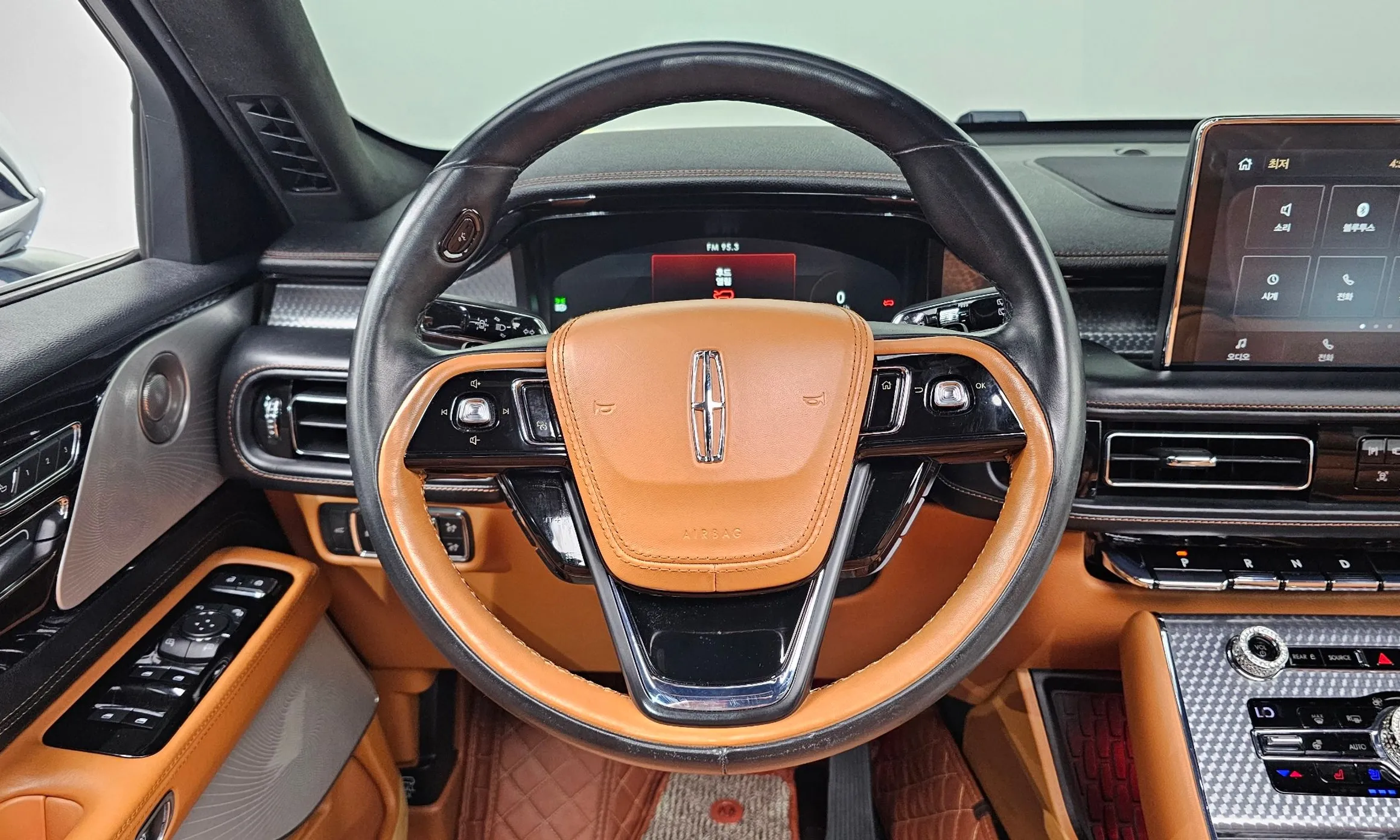 Lincoln Aviator 2nd Generation превью 13