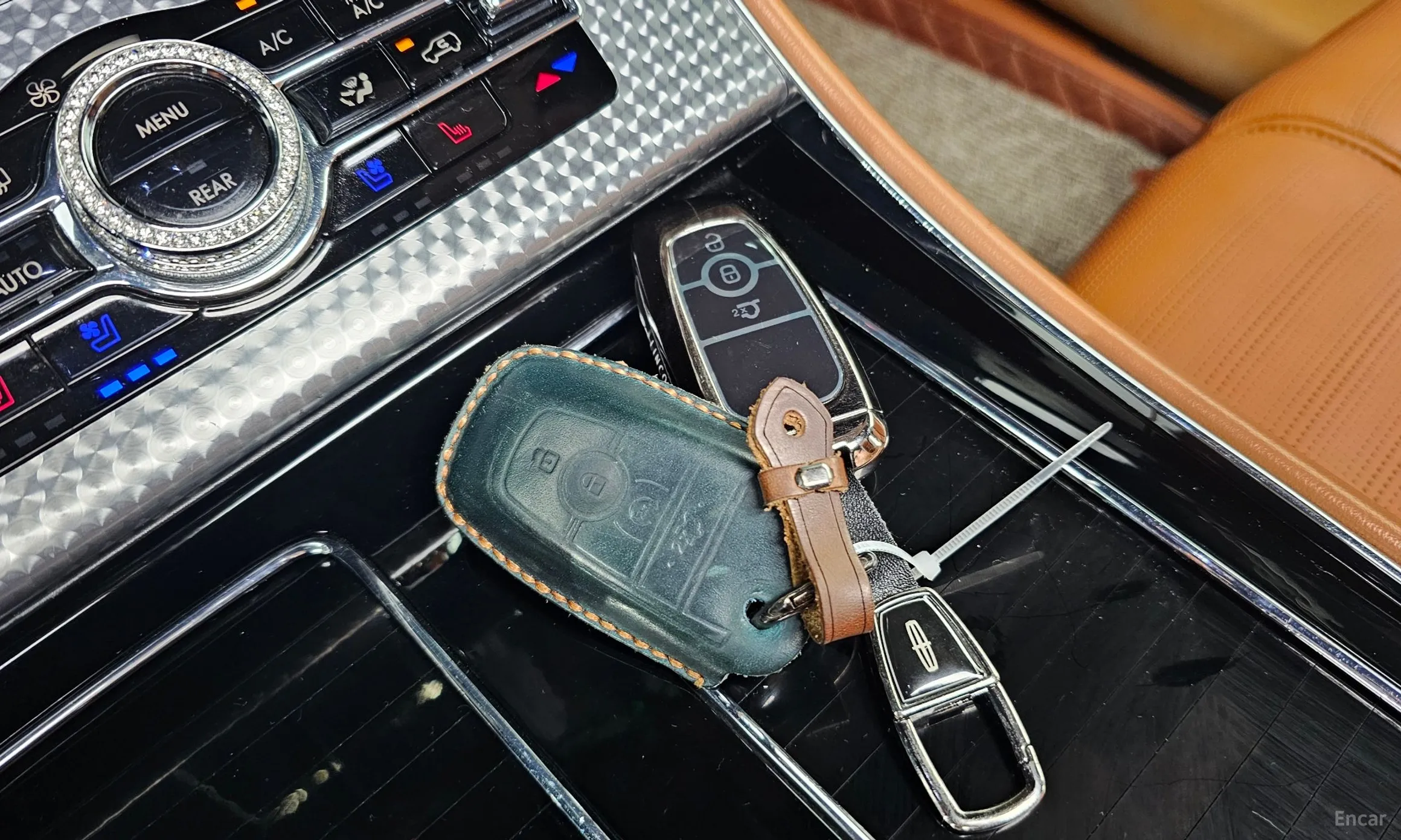 Lincoln Aviator 2nd Generation превью 15