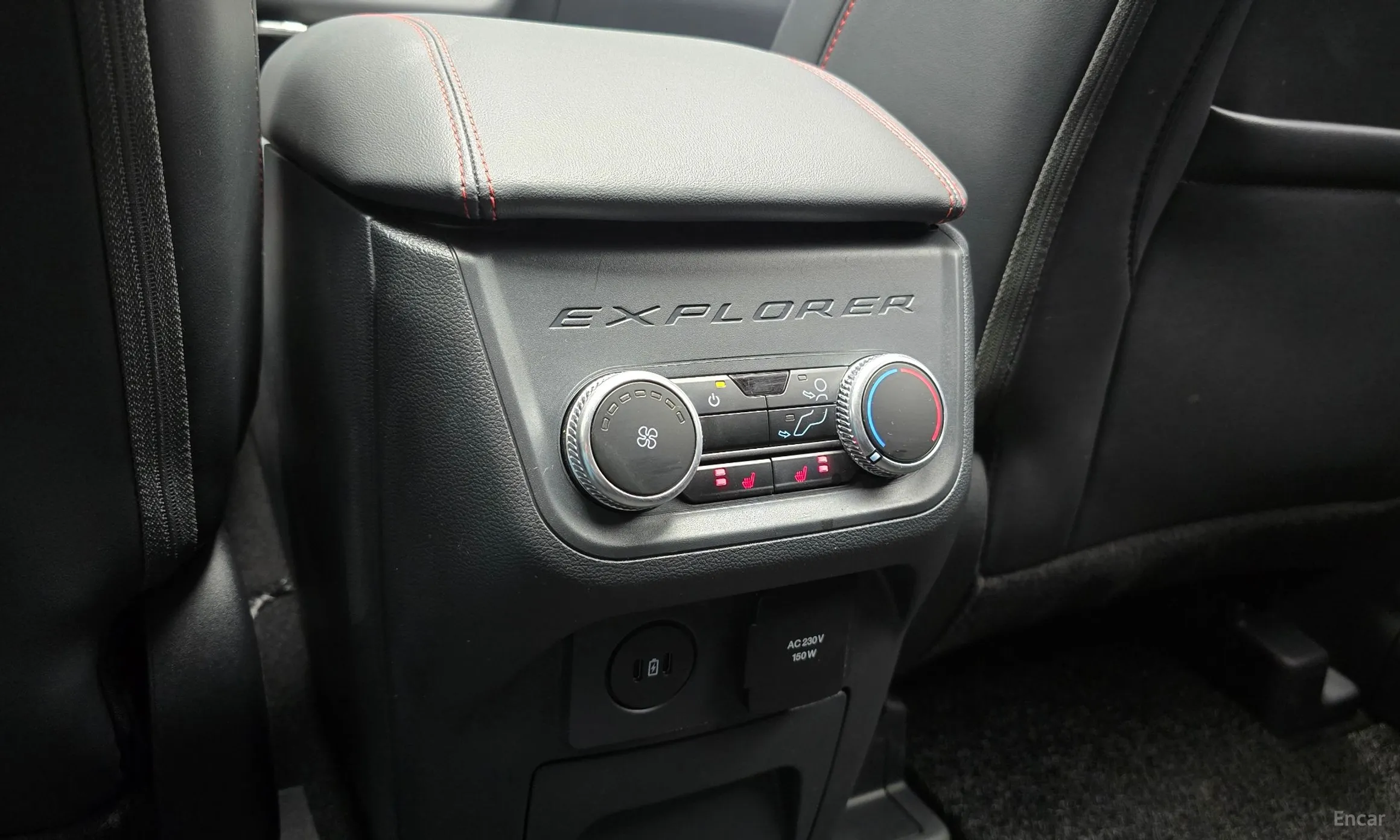 Ford Explorer 6th Generation превью 18