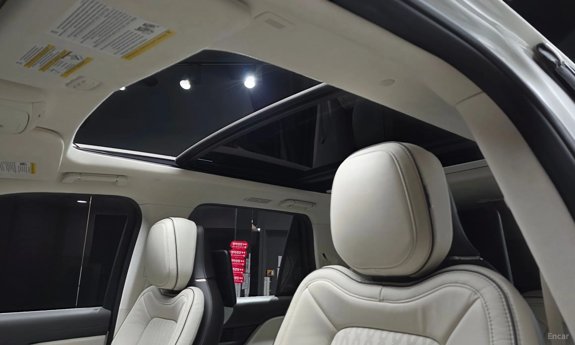 Lincoln Navigator 4th generation превью 19