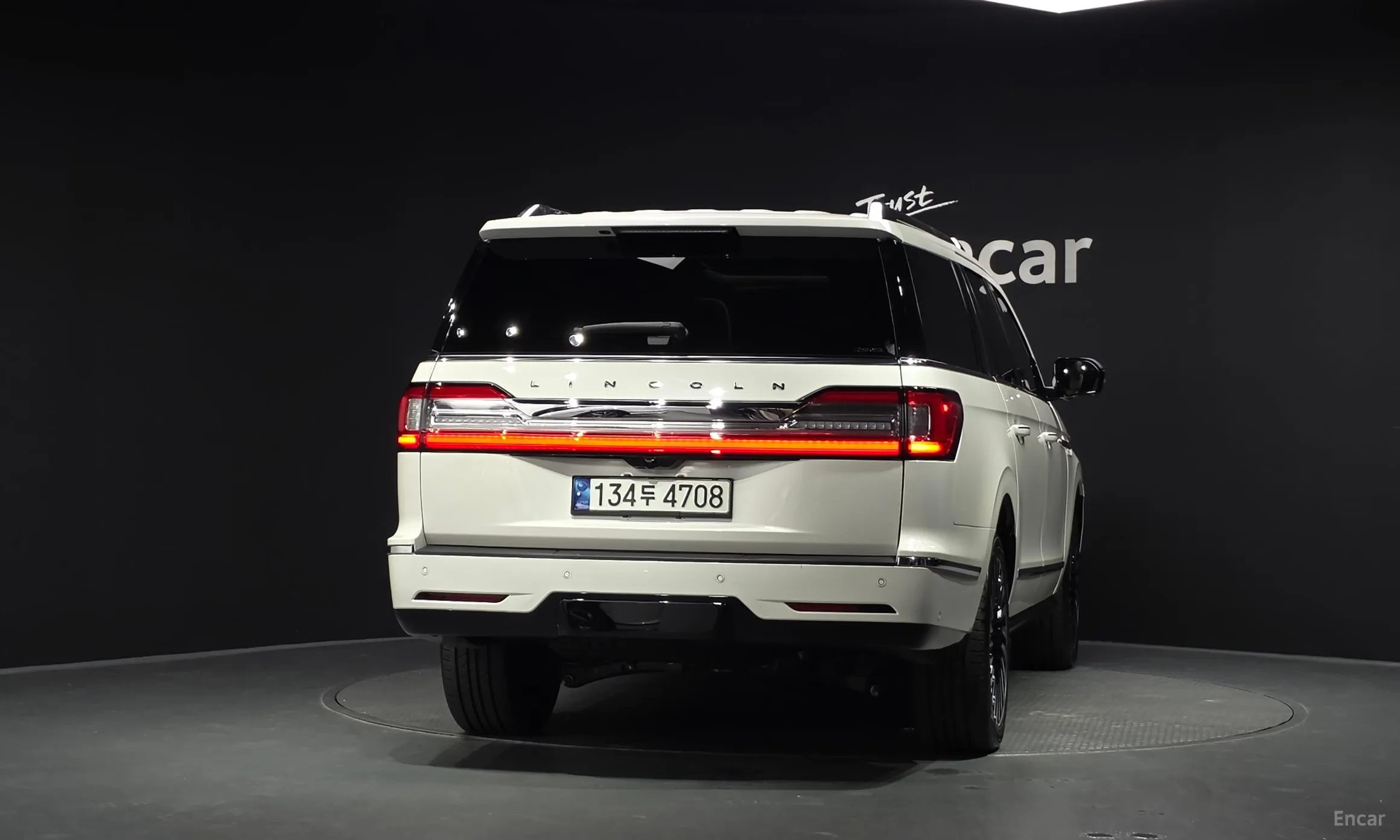Lincoln Navigator 4th generation превью 4
