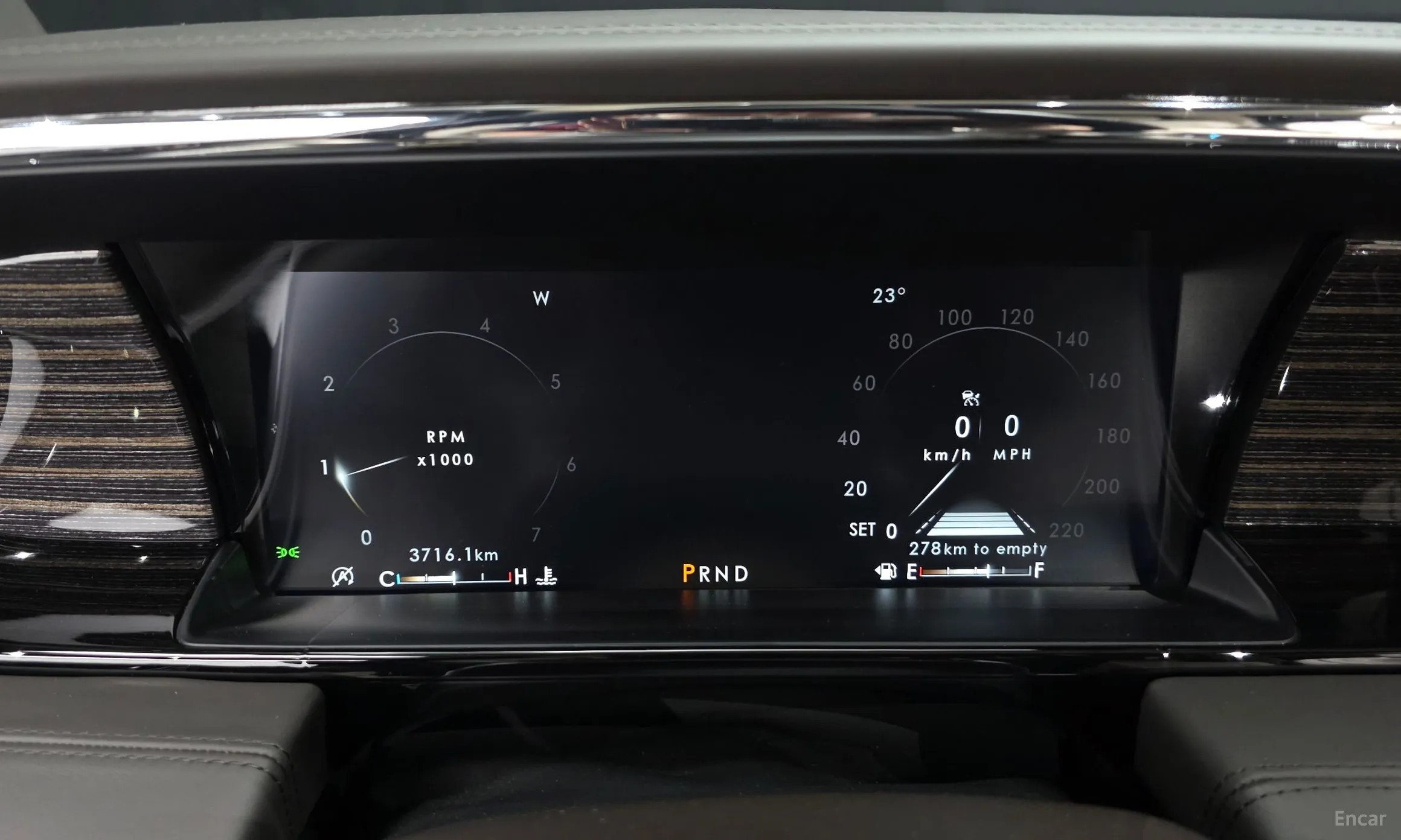 Lincoln Navigator 4th generation превью 8