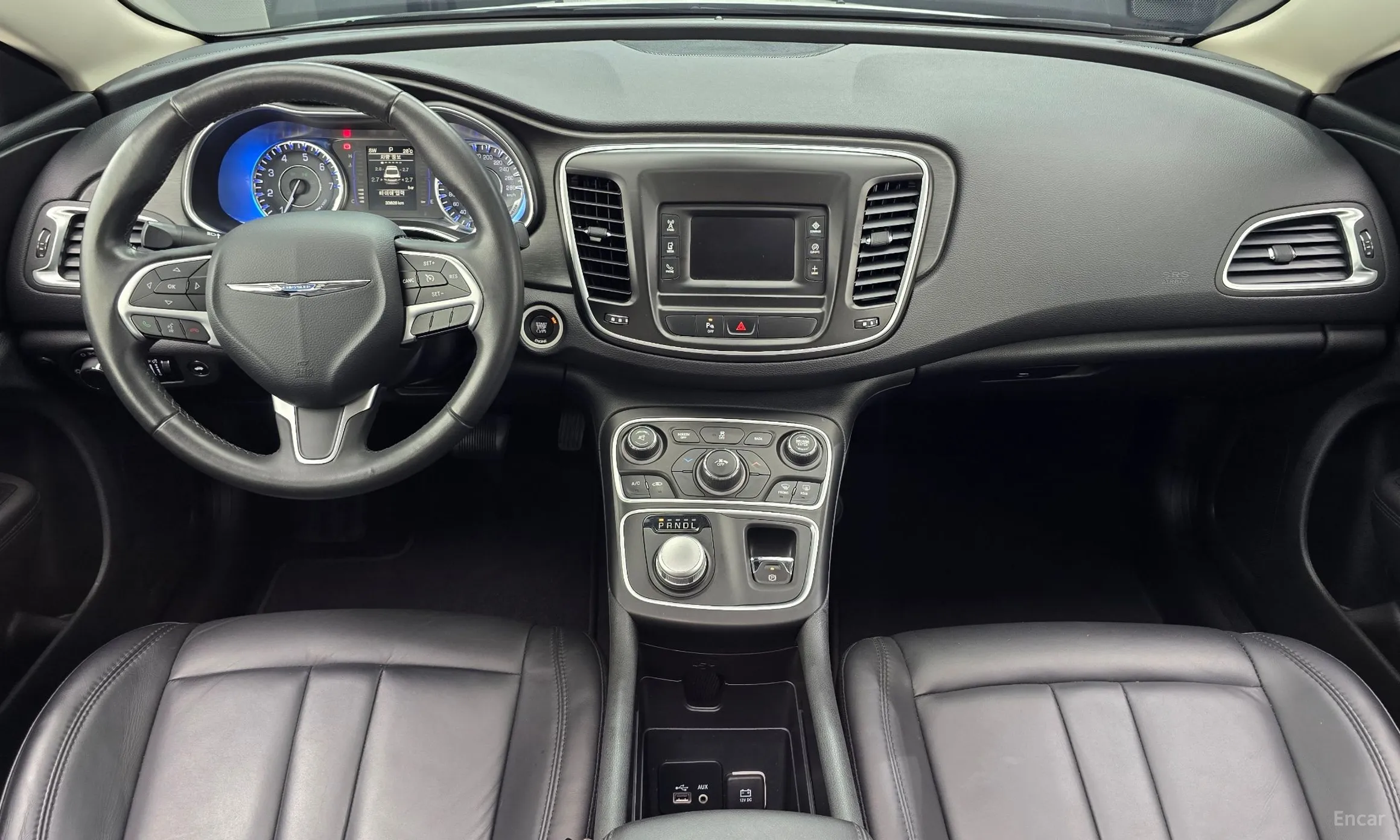 Chrysler 200 Second generation превью 7