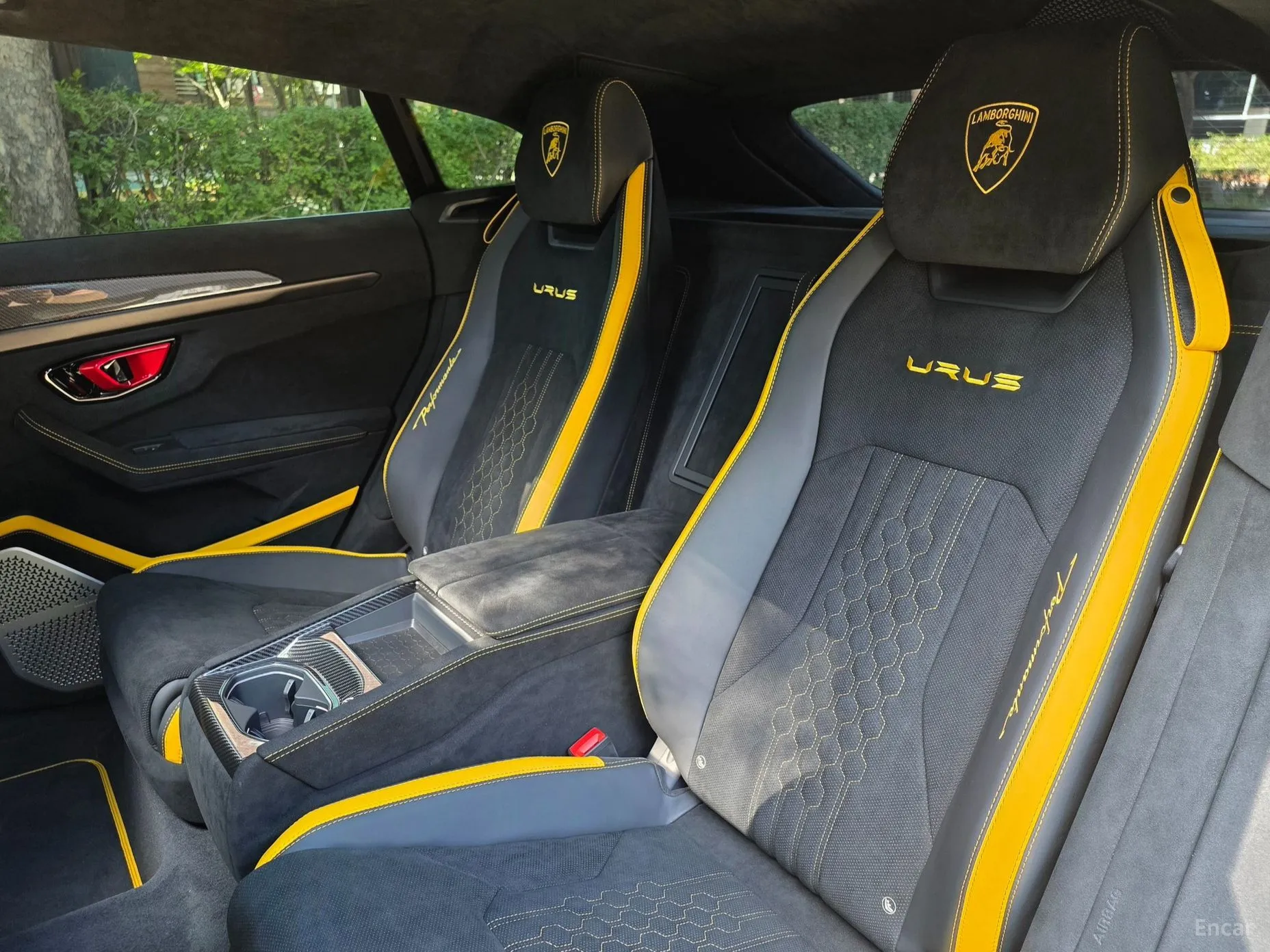 Lamborghini Urus превью 11
