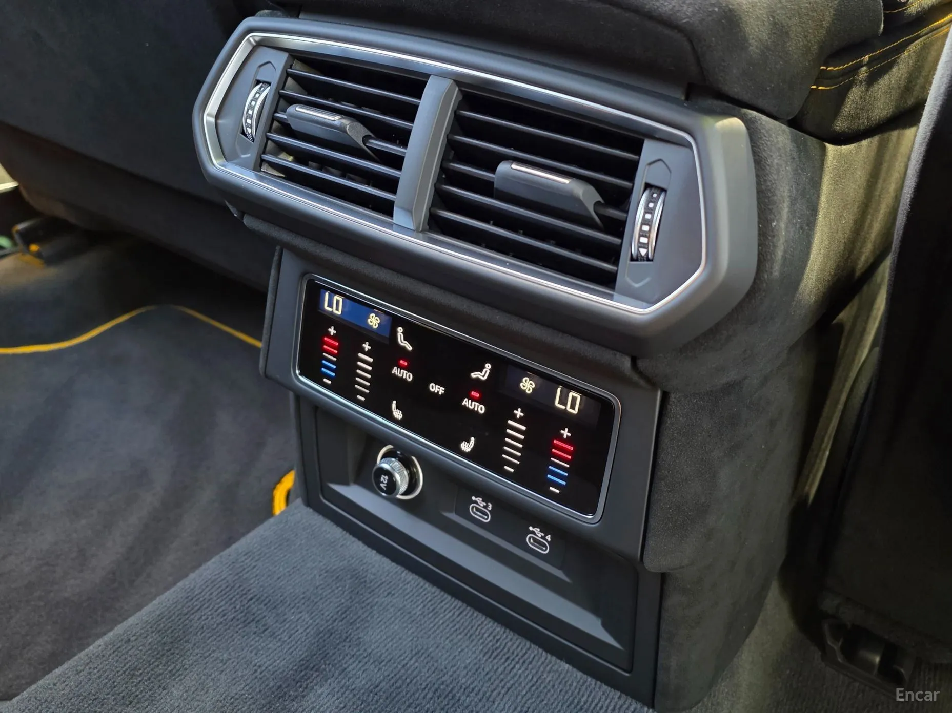 Lamborghini Urus превью 12