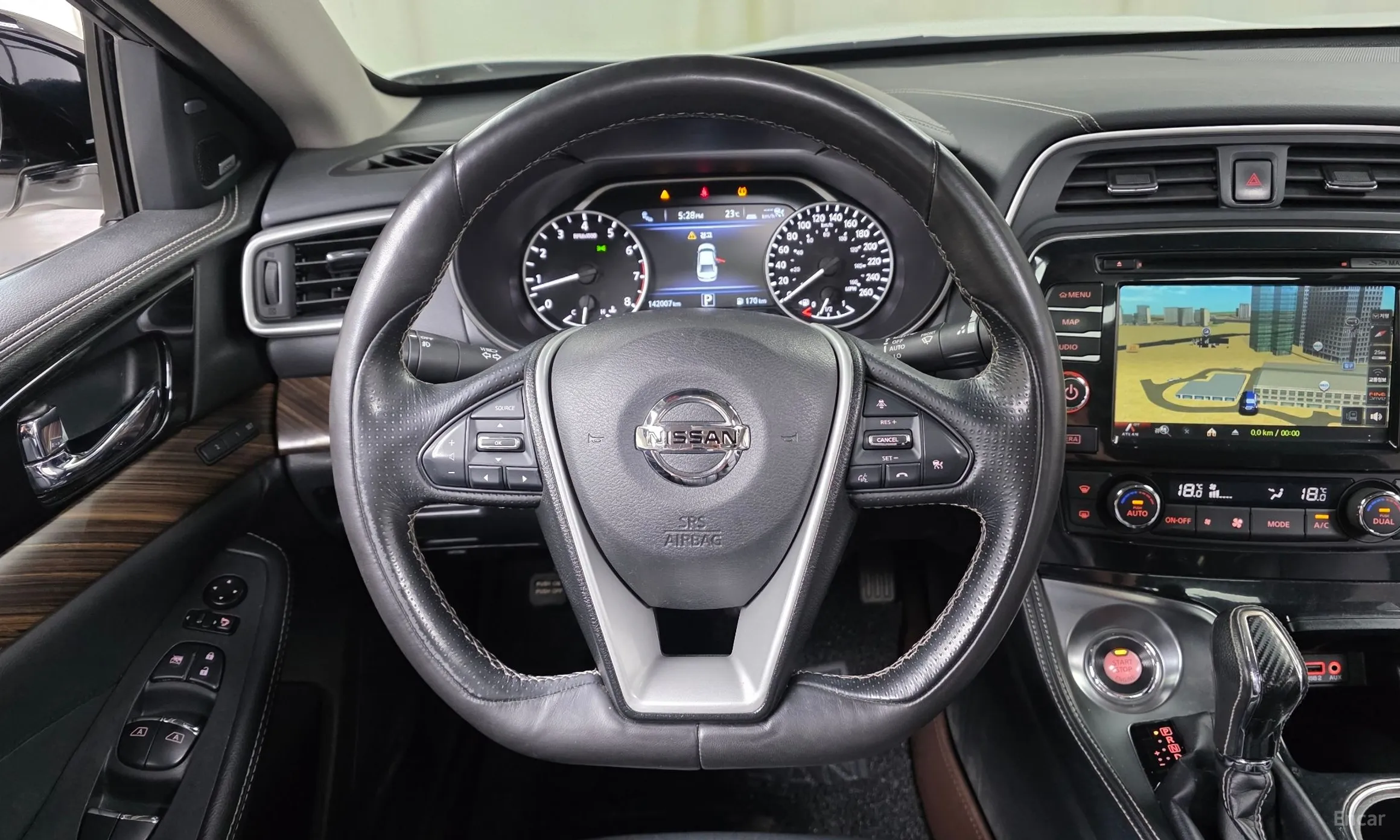 Nissan Maxima (A36) превью 13