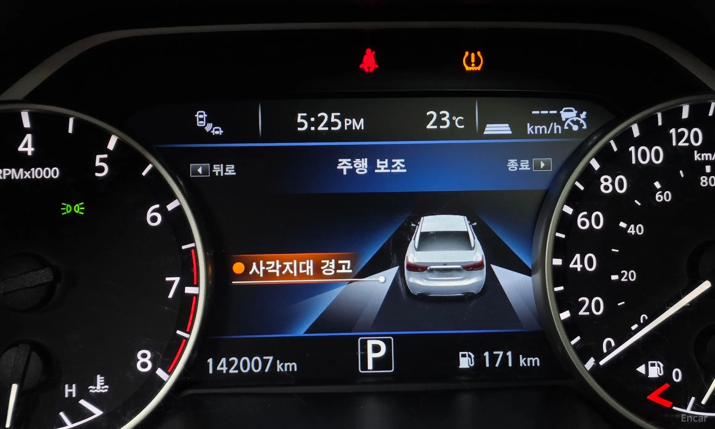 Nissan Maxima (A36) превью 16
