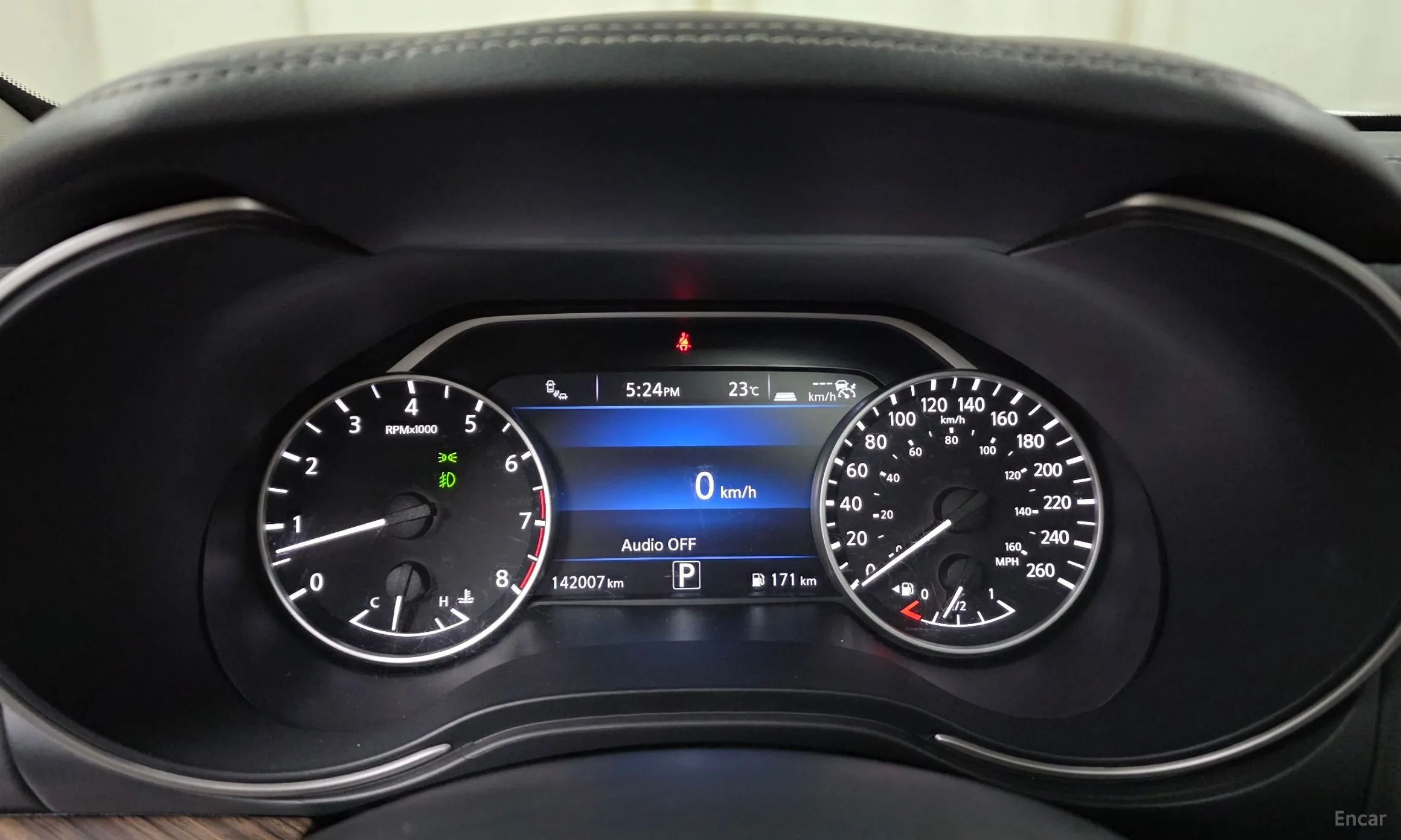 Nissan Maxima (A36) превью 8