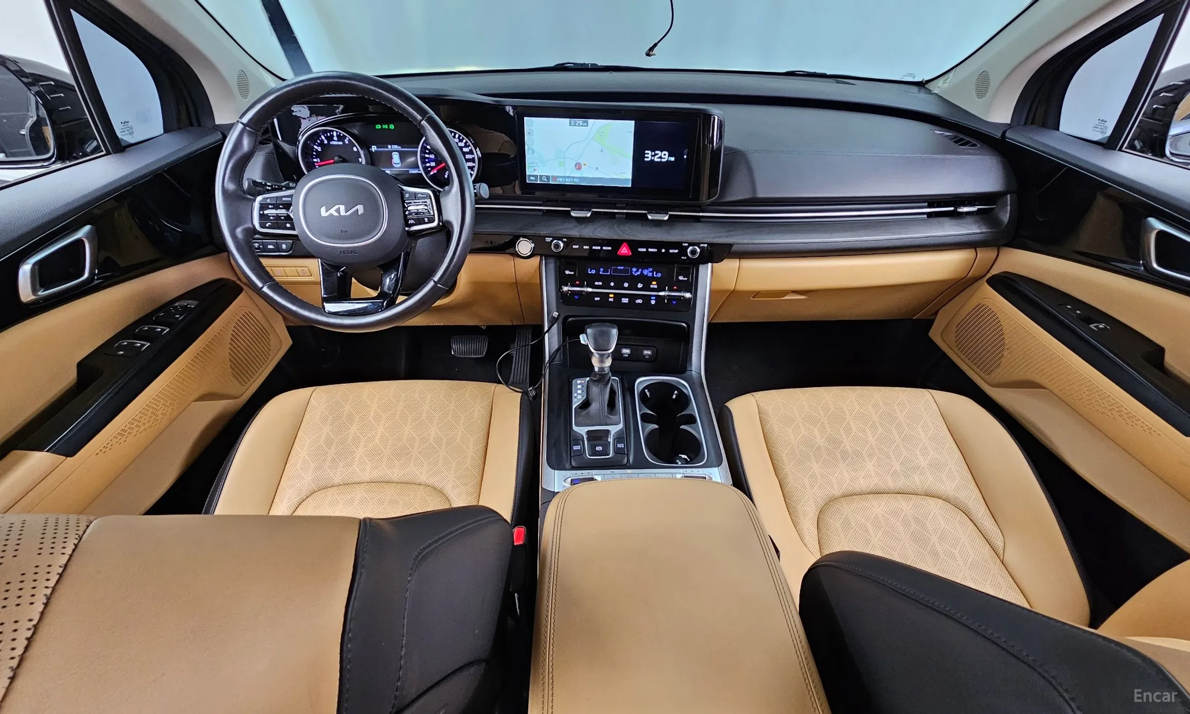 Kia Carnival Gen 4 превью 7