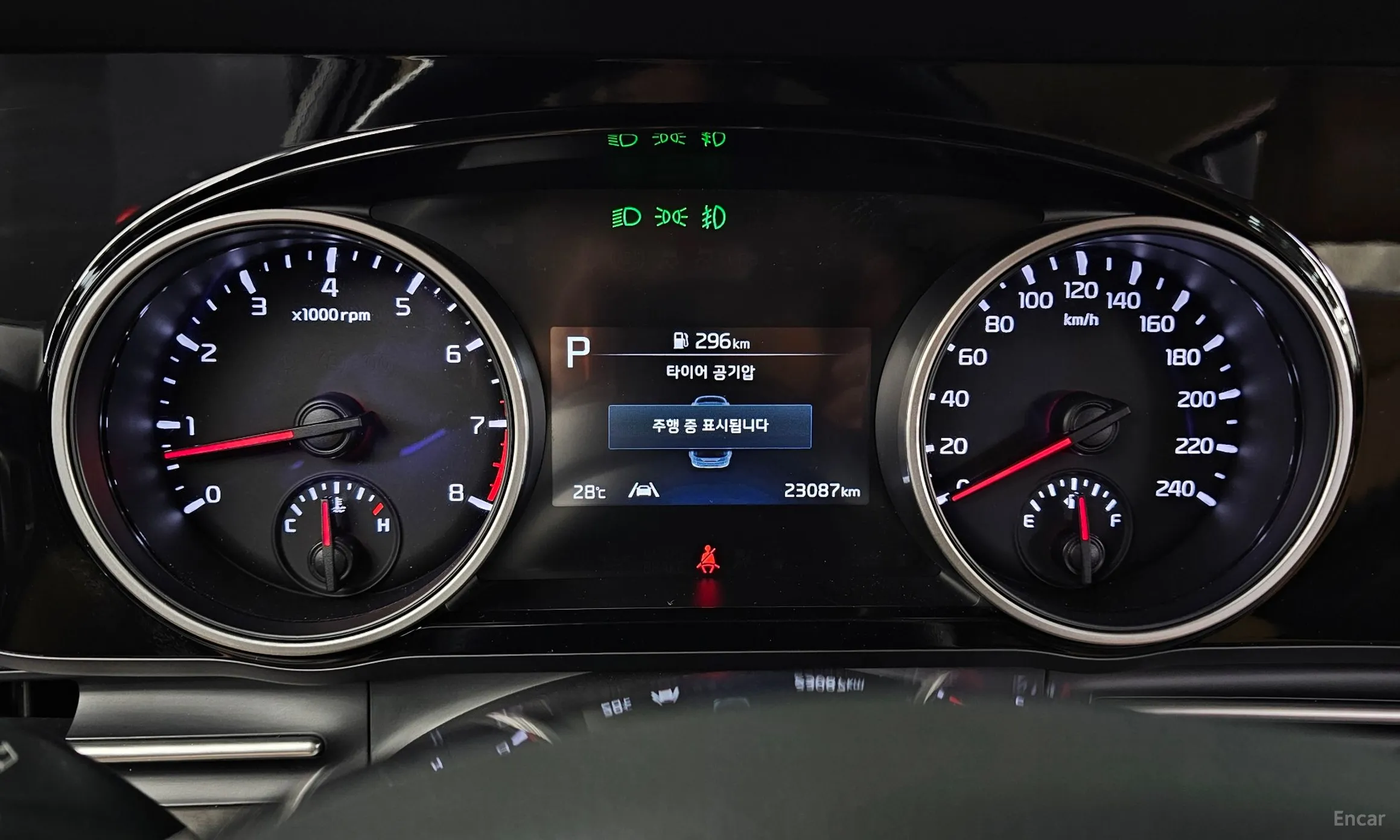 Kia Carnival Gen 4 превью 8