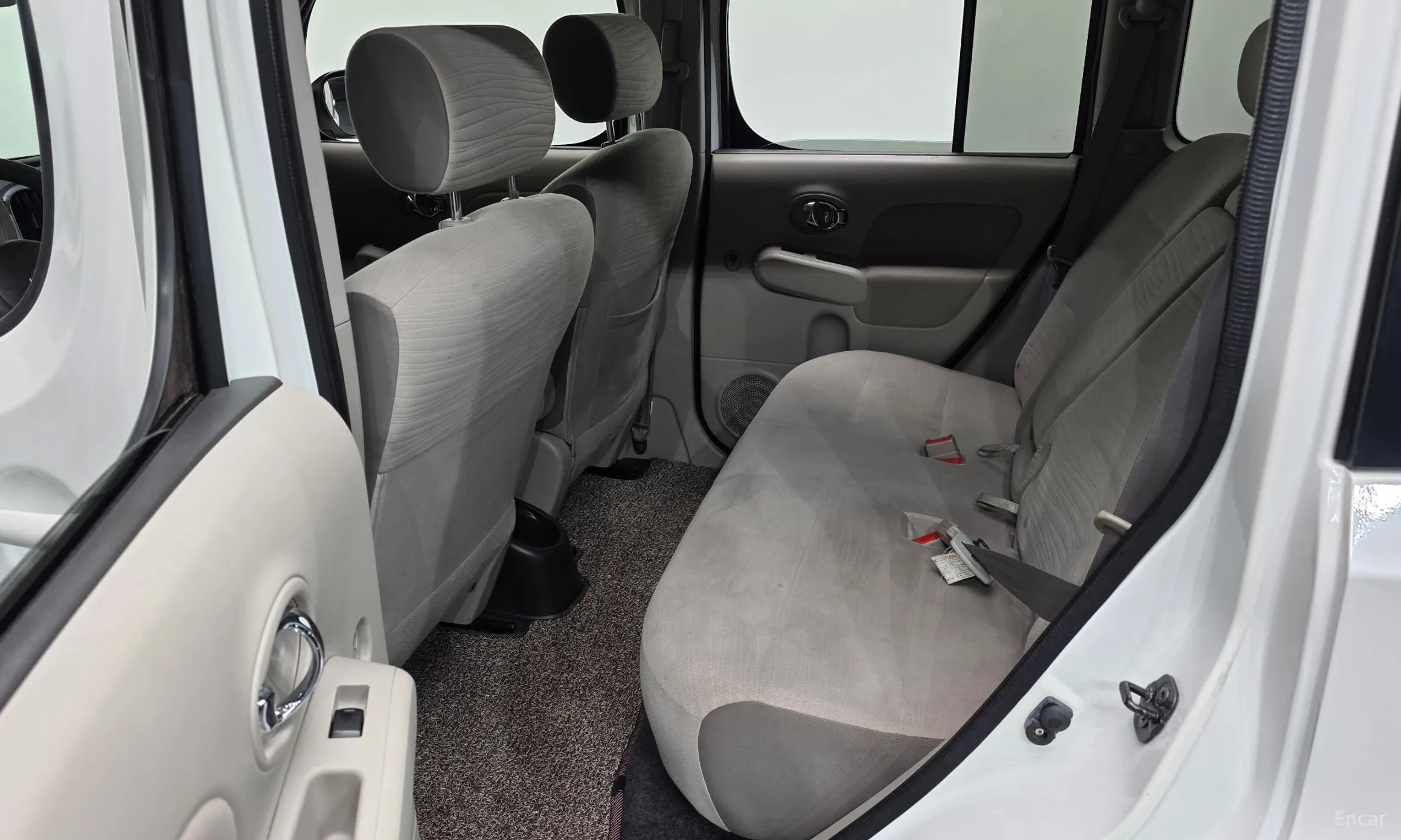 Nissan Cube превью 12