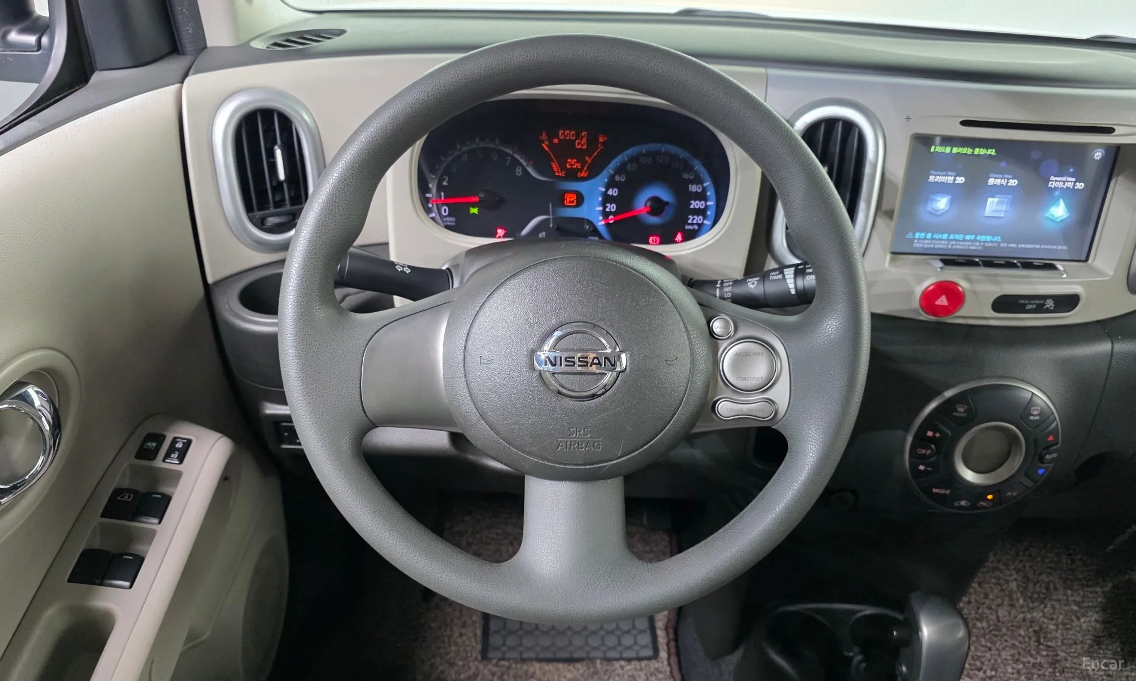 Nissan Cube превью 13