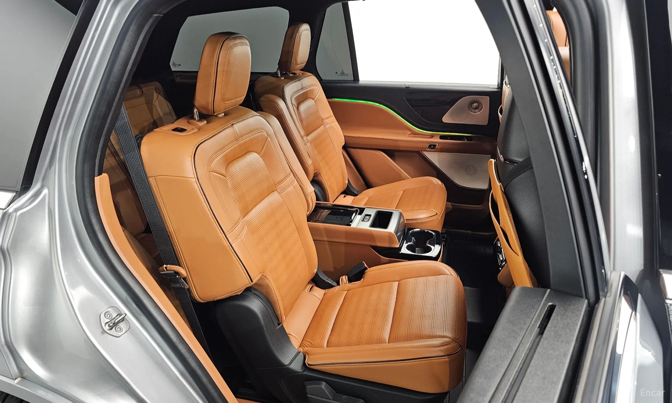 Lincoln Aviator 2nd Generation превью 11