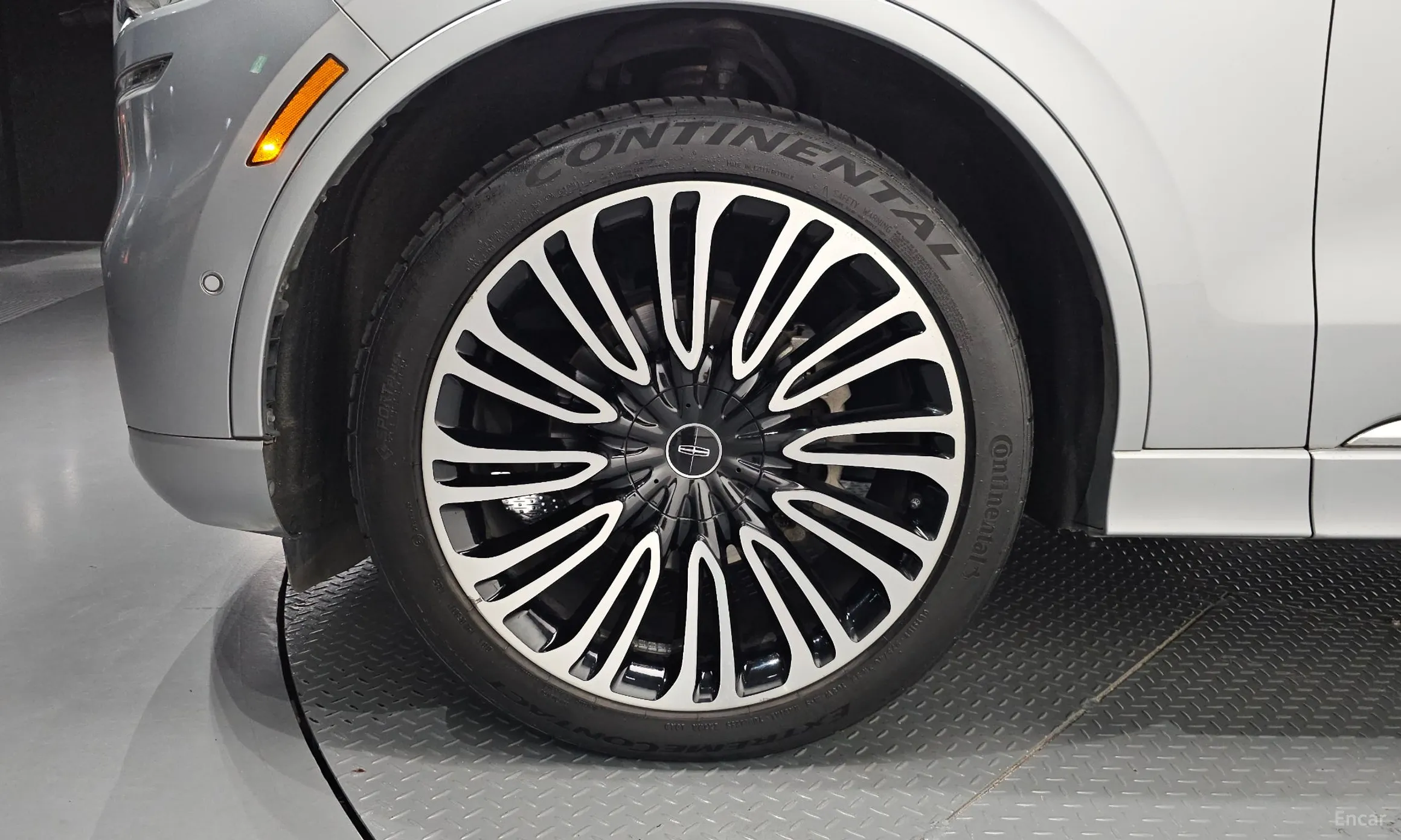 Lincoln Aviator 2nd Generation превью 5