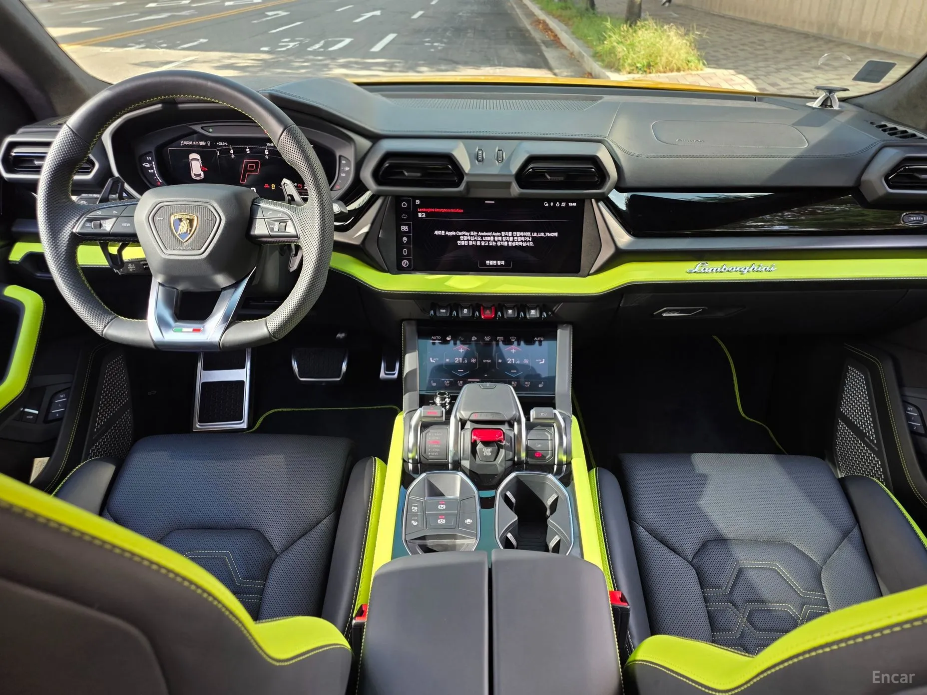 Lamborghini Urus превью 9
