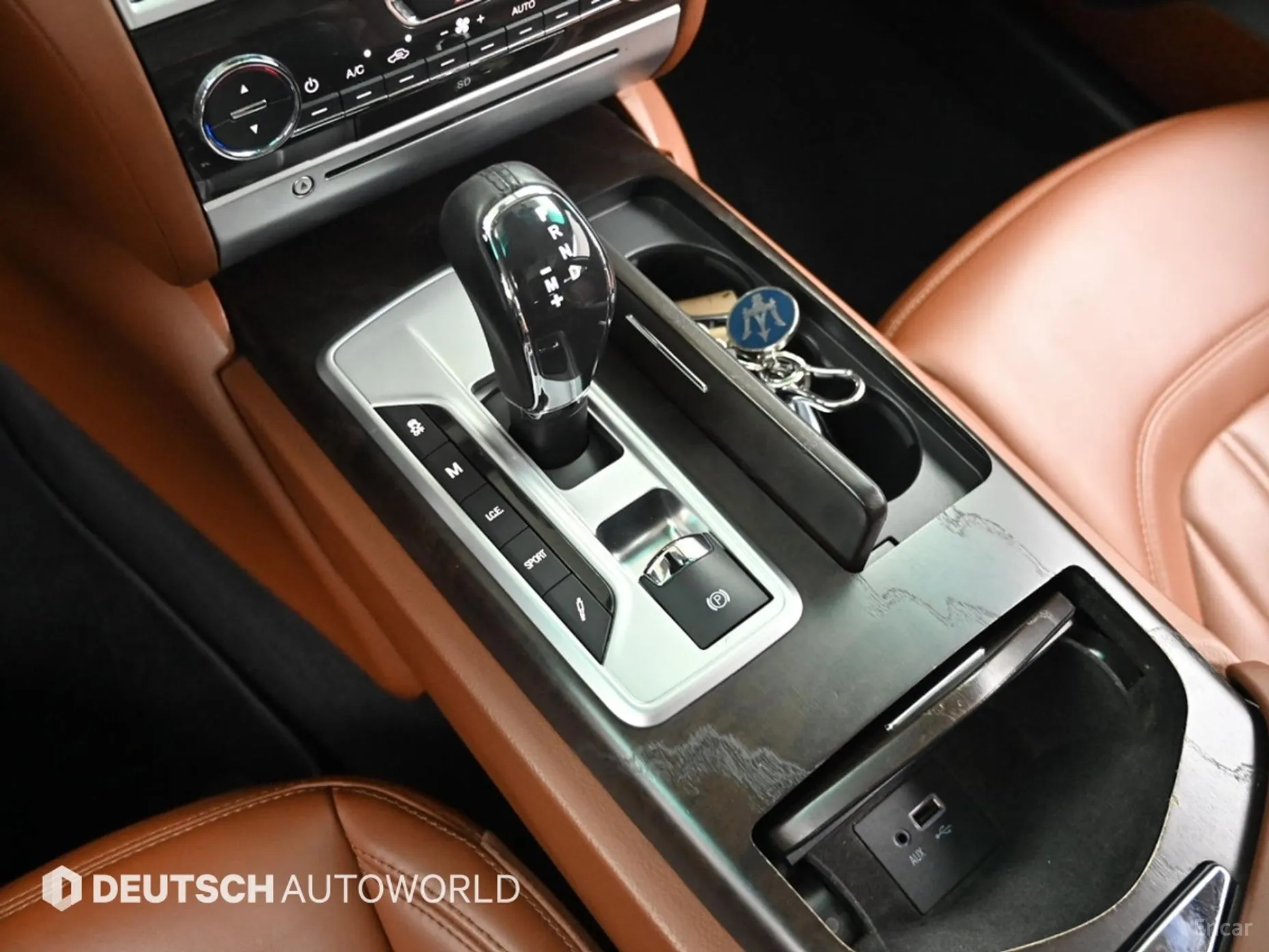 Maserati Quattroporte превью 9