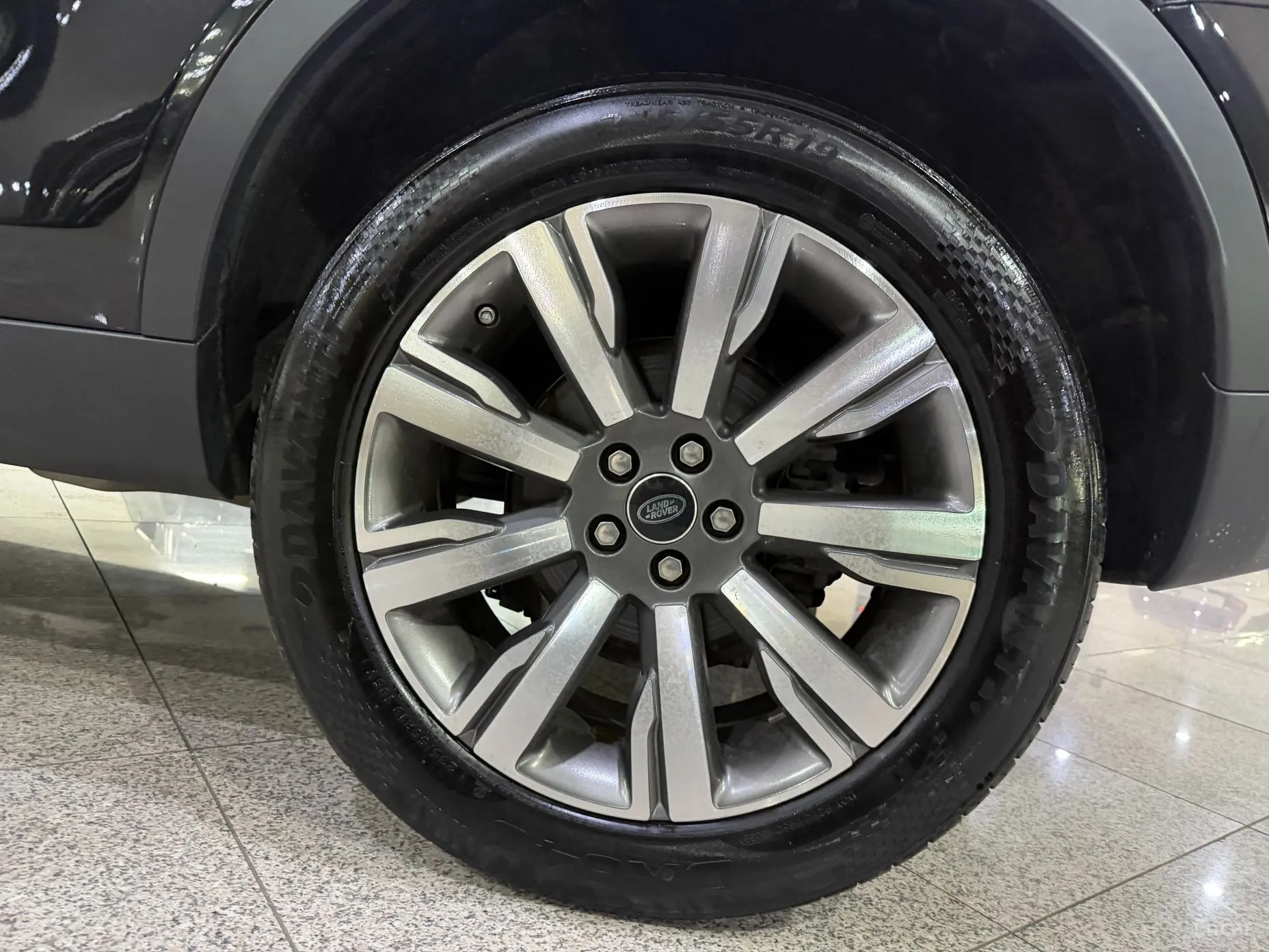 Land Rover Discovery Sports превью 20