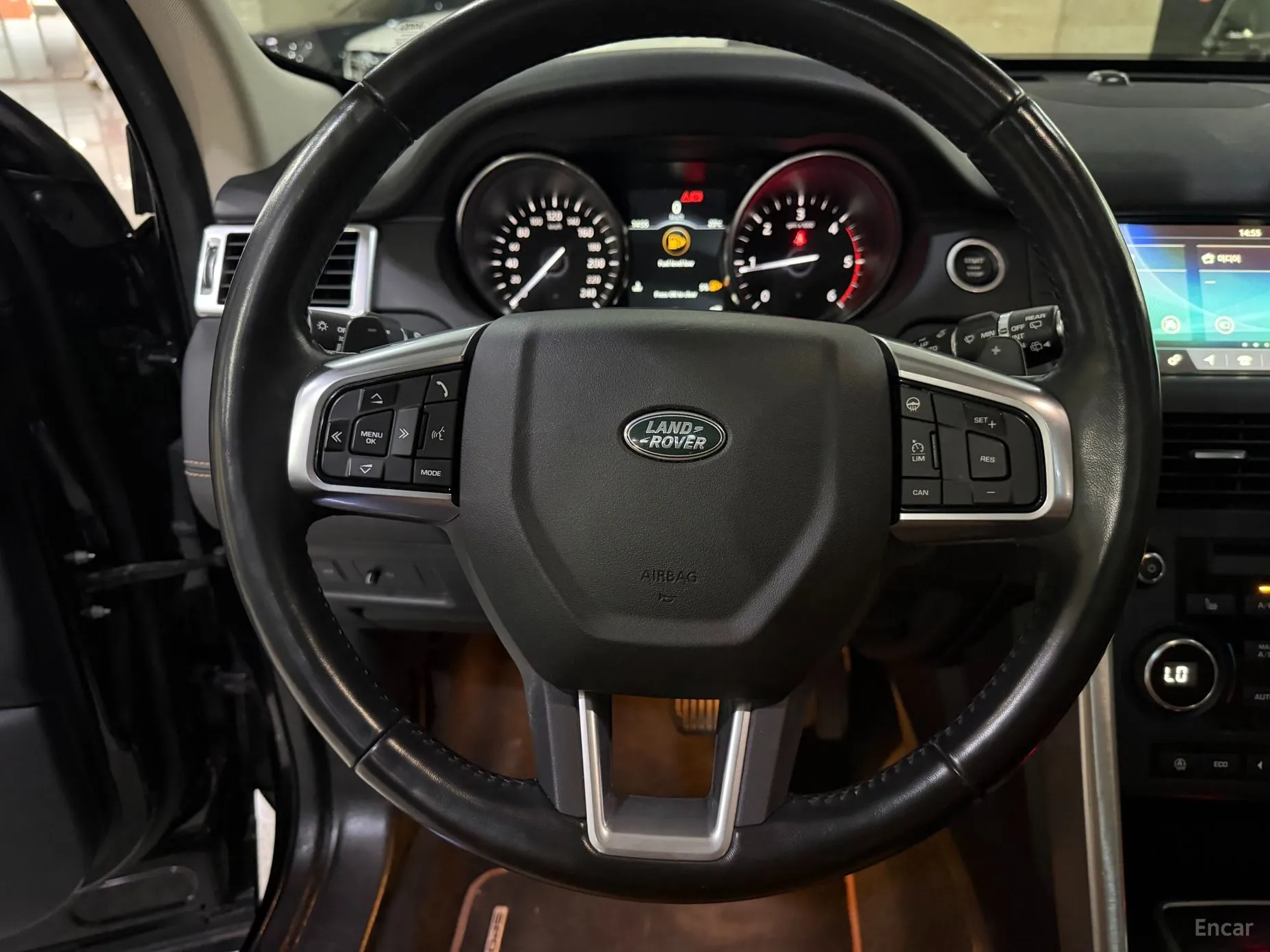 Land Rover Discovery Sports превью 9