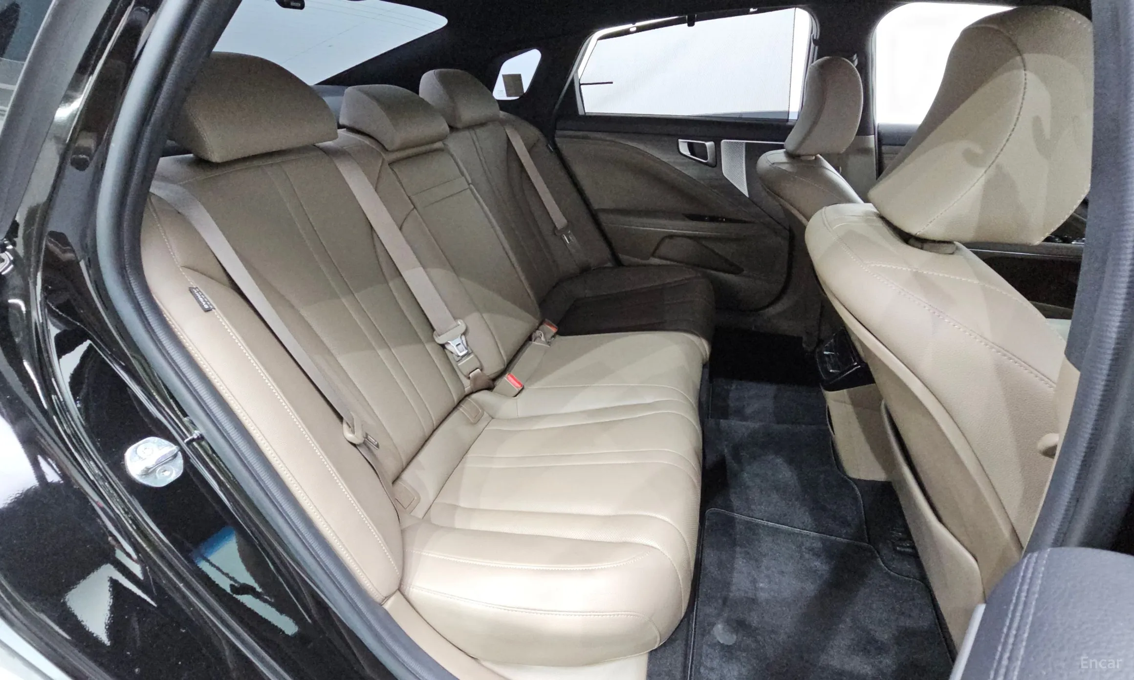 Kia K8 превью 11