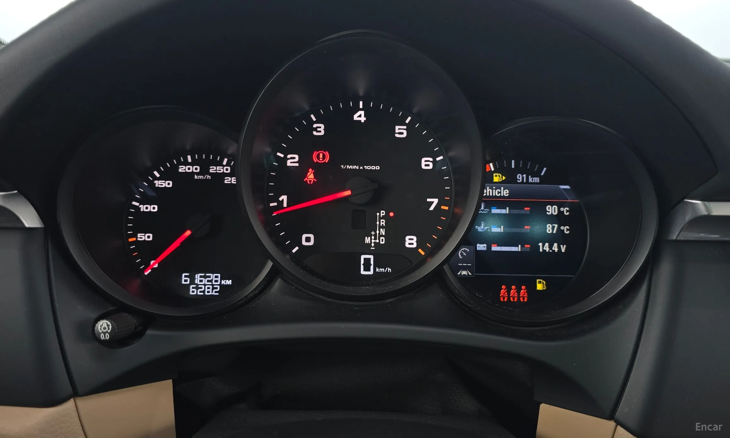 Porsche Macan превью 8