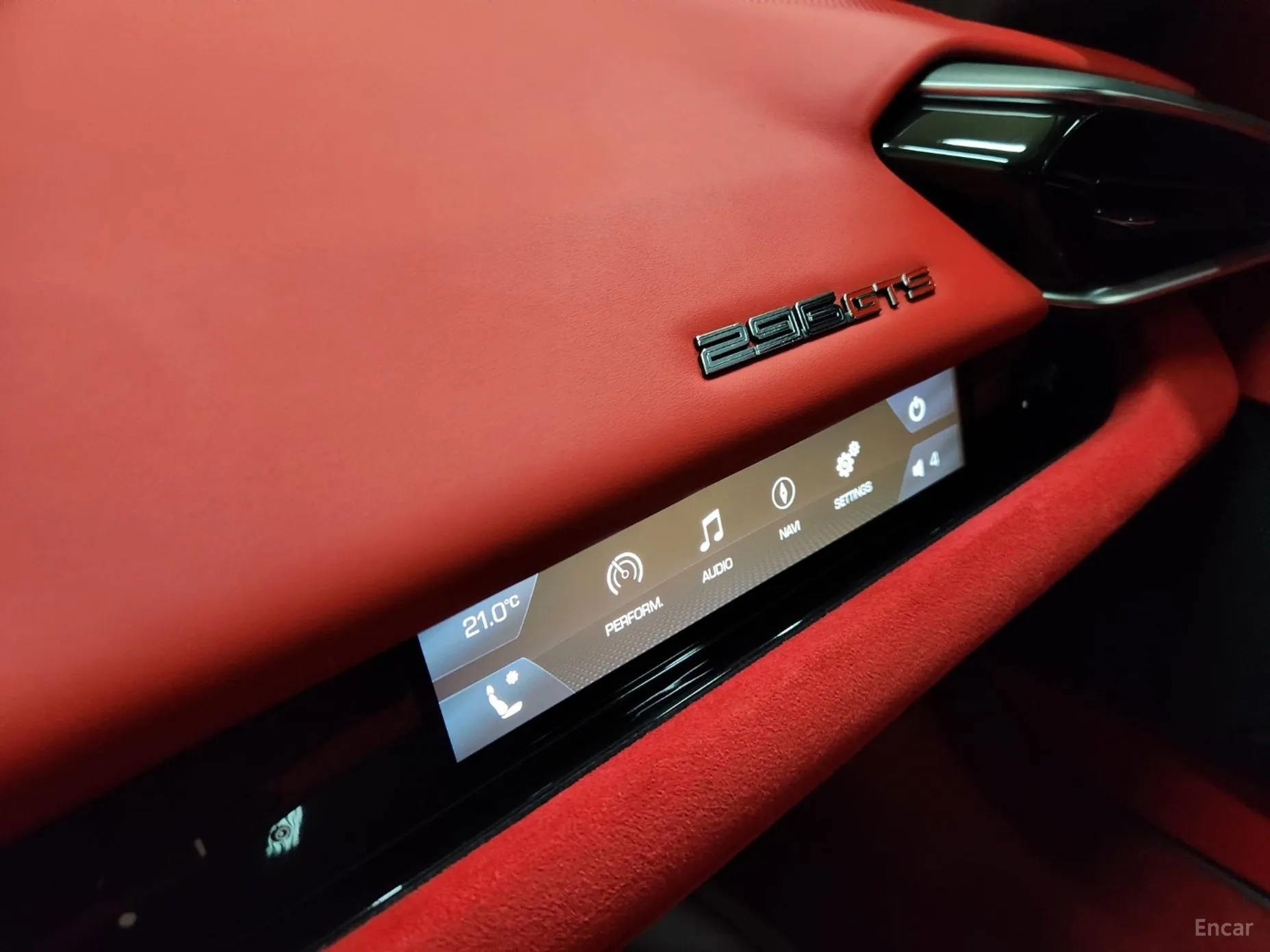 Ferrari 296 GTS превью 15