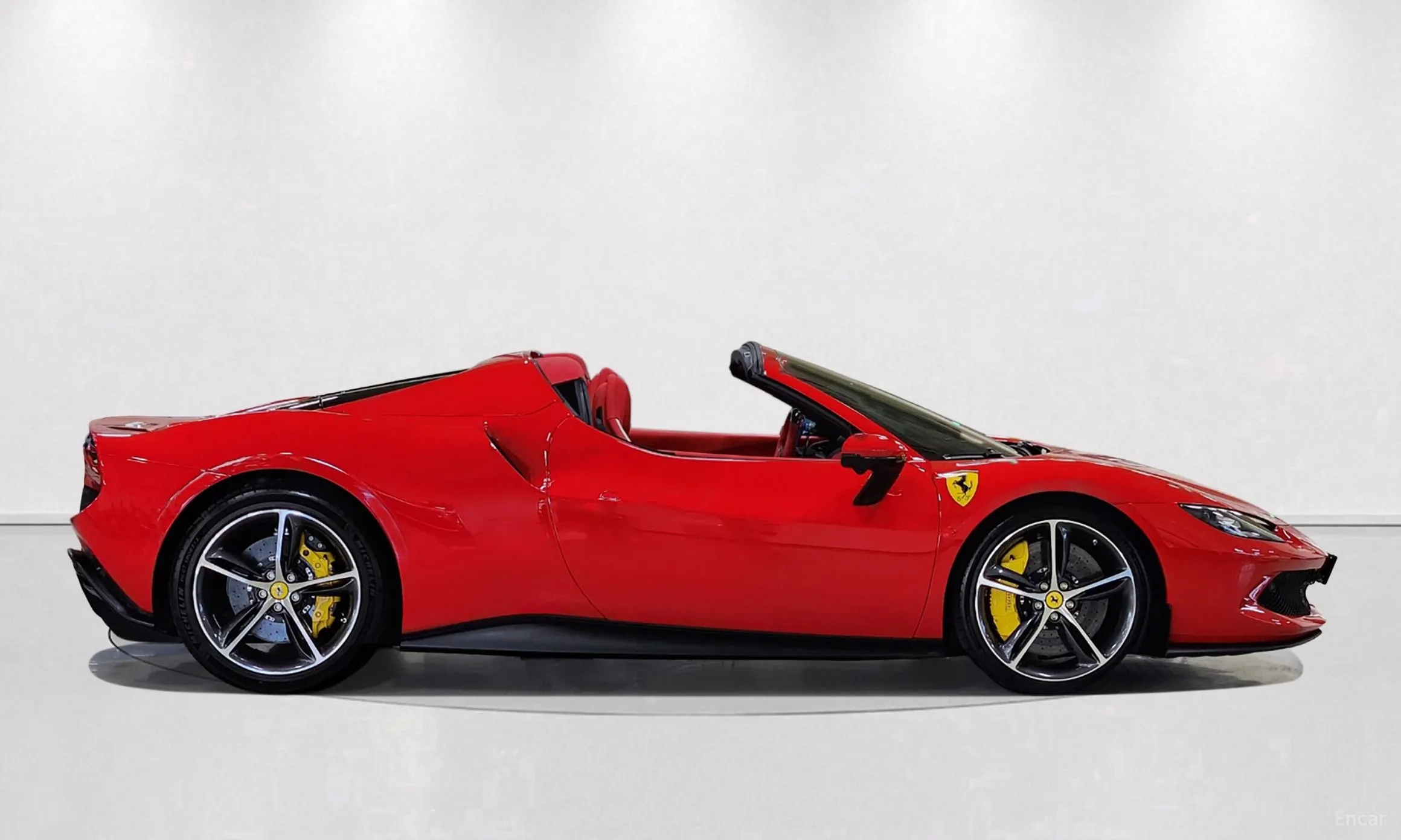Ferrari 296 GTS превью 6