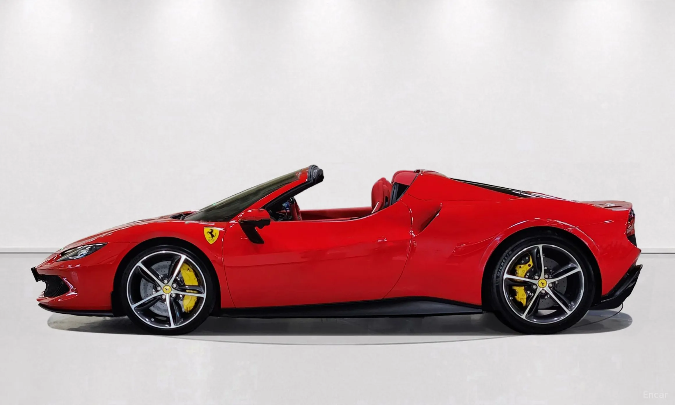 Ferrari 296 GTS превью 9