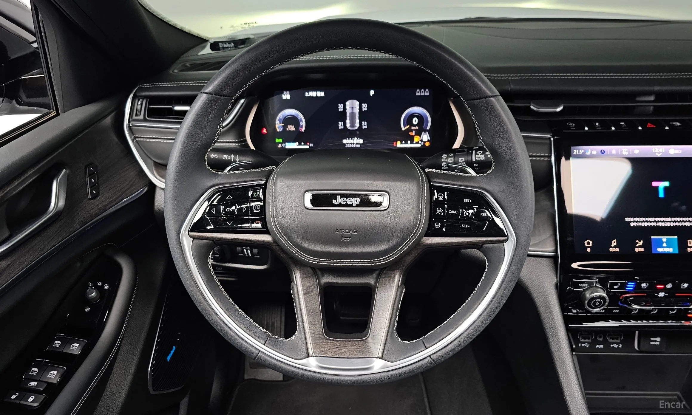Jeep Grand Cherokee (WL) превью 13