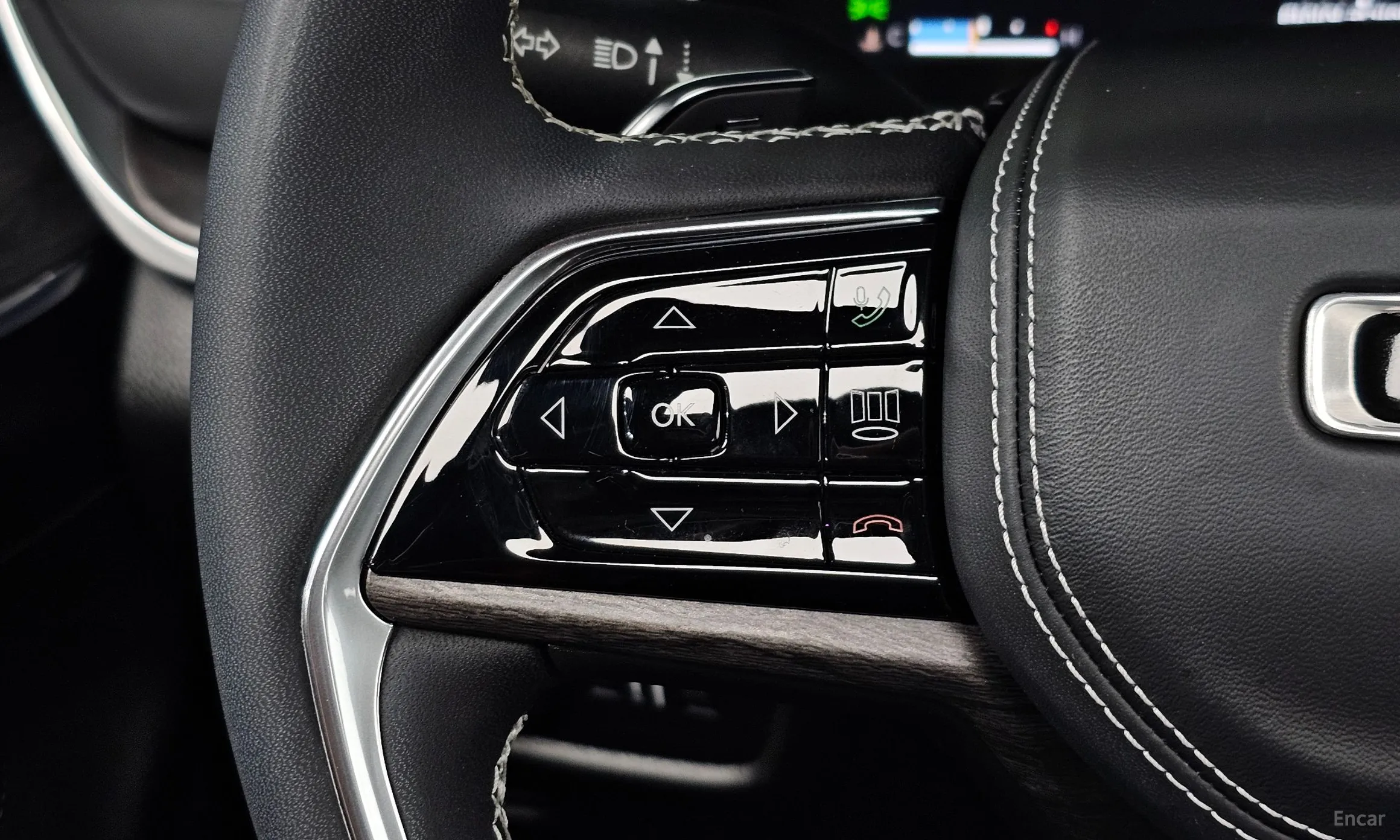 Jeep Grand Cherokee (WL) превью 14