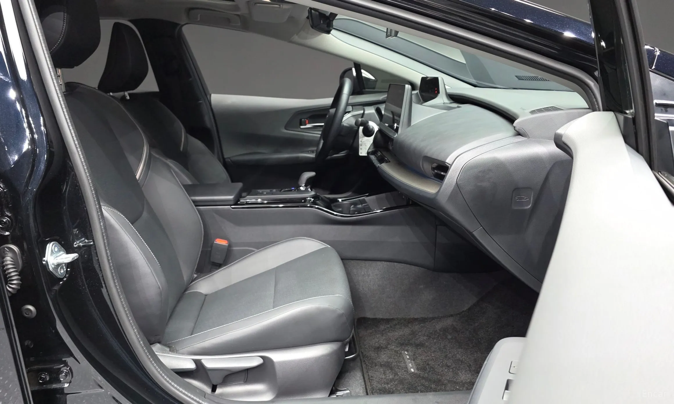 Toyota Prius 5th Generation превью 11