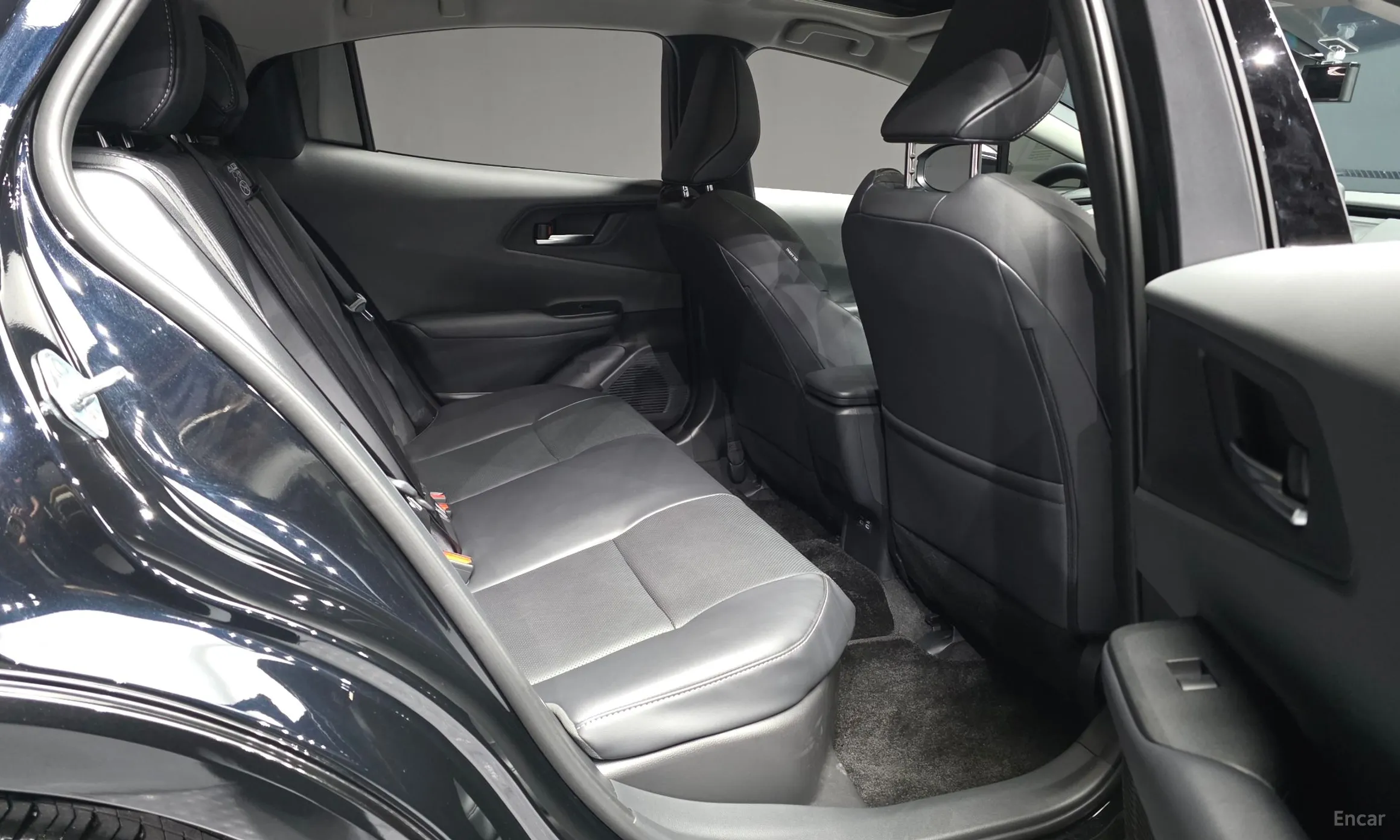 Toyota Prius 5th Generation превью 12