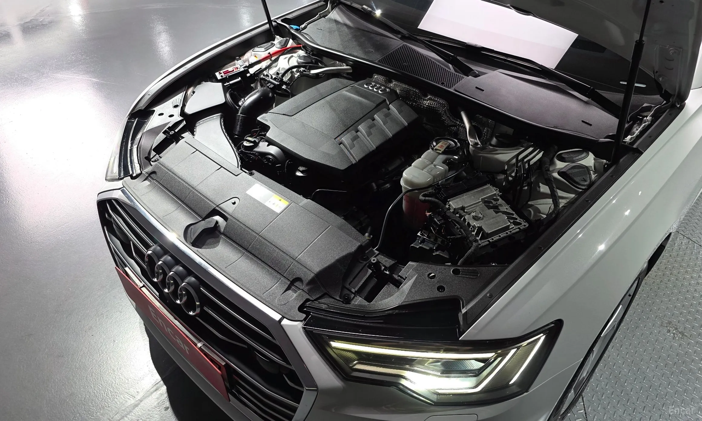 Audi A6 (C8) превью 6