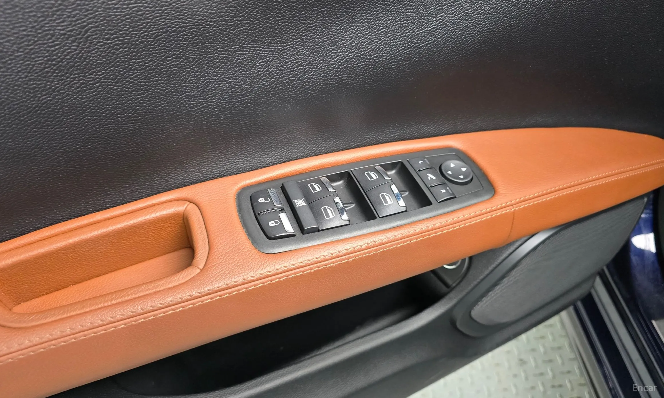 Maserati Ghibli превью 18