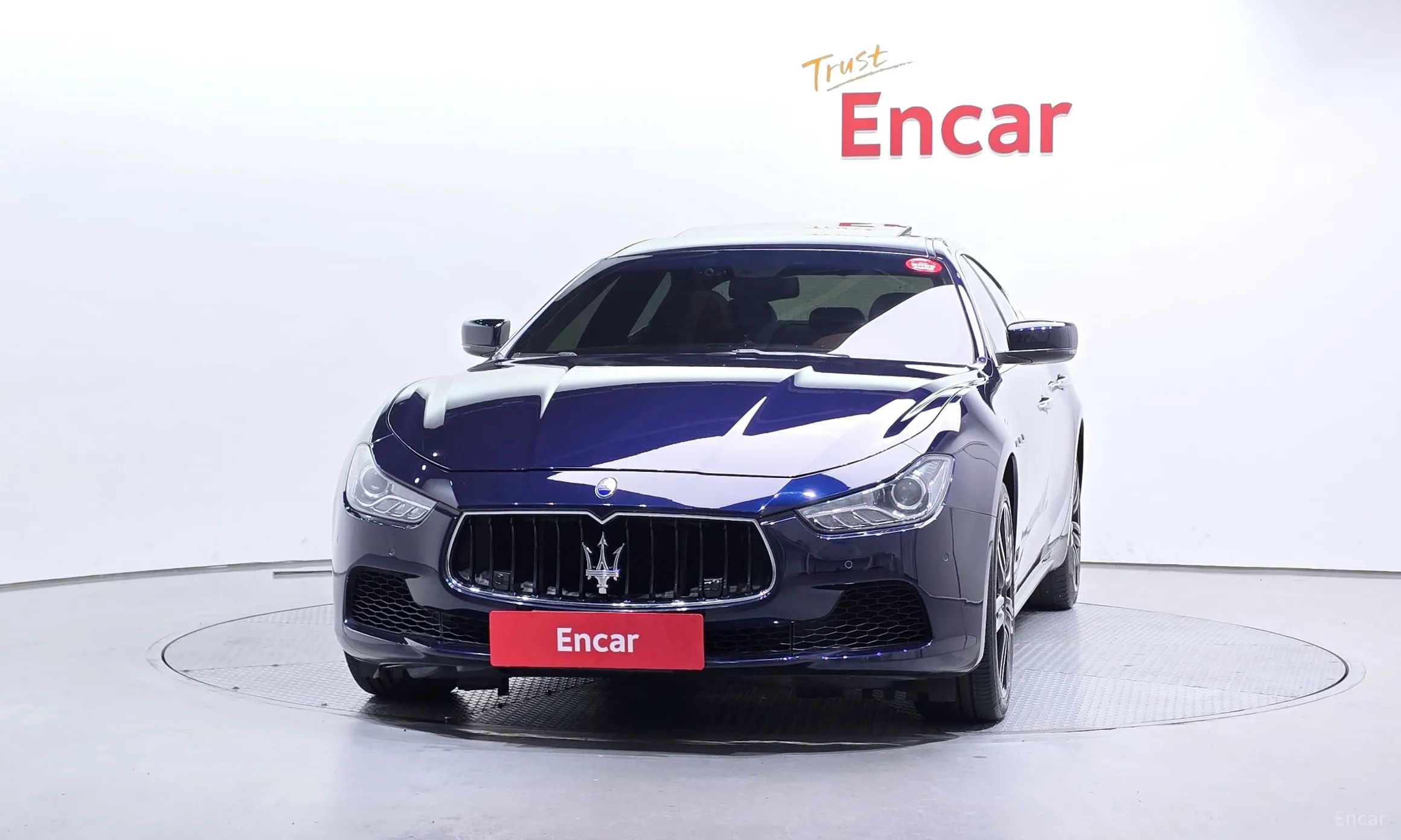 Maserati Ghibli превью 3