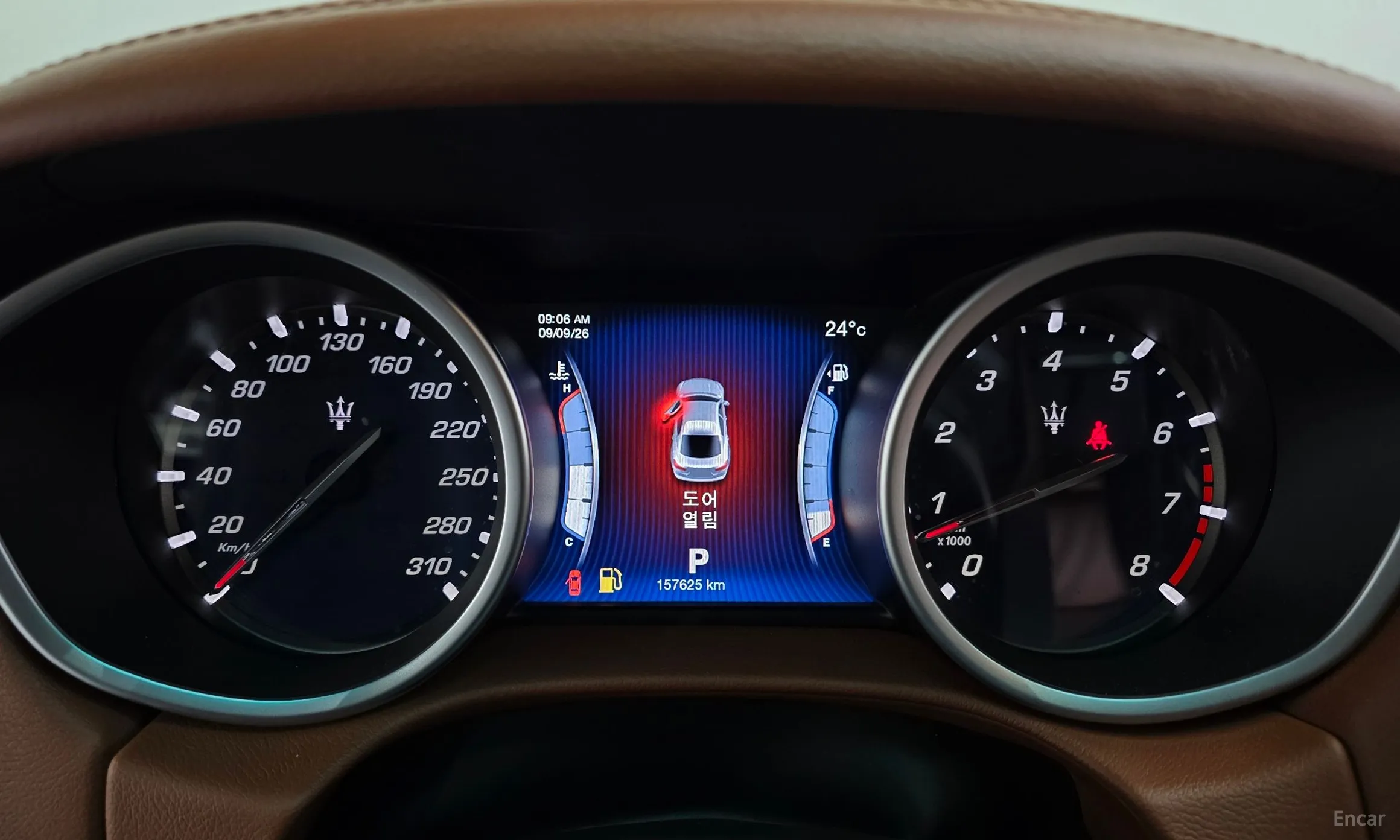 Maserati Ghibli превью 8