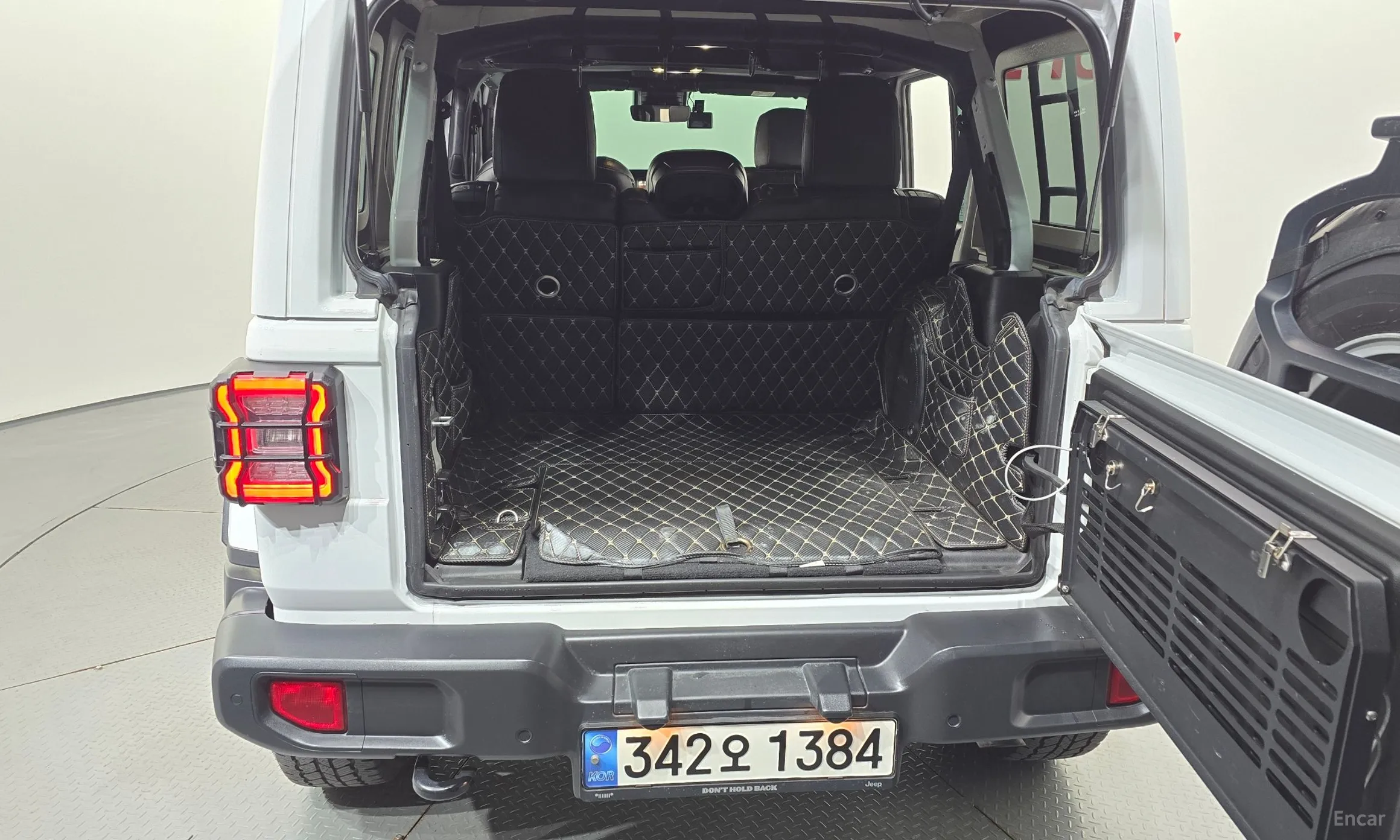 Jeep Wrangler (JL) превью 17