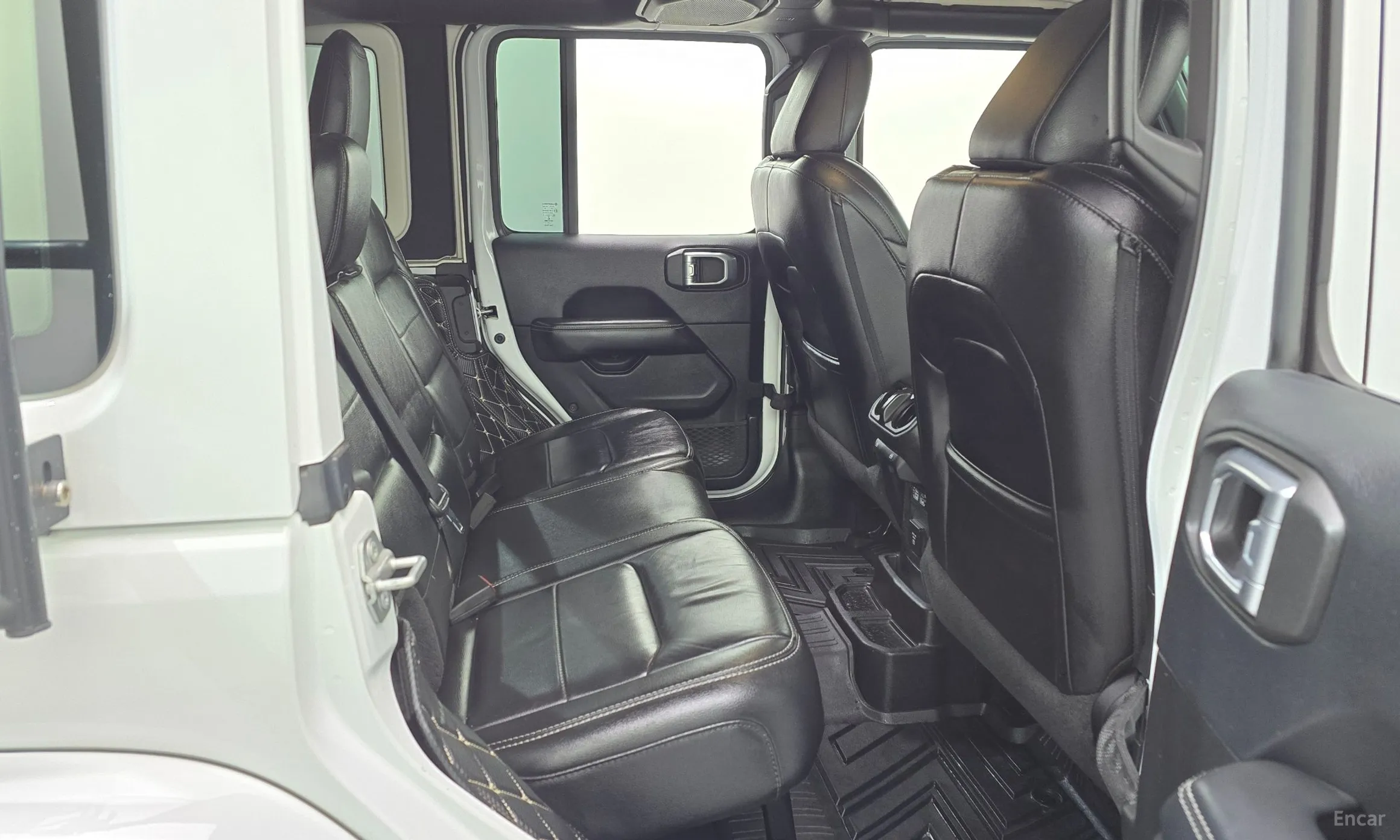 Jeep Wrangler (JL) превью 18