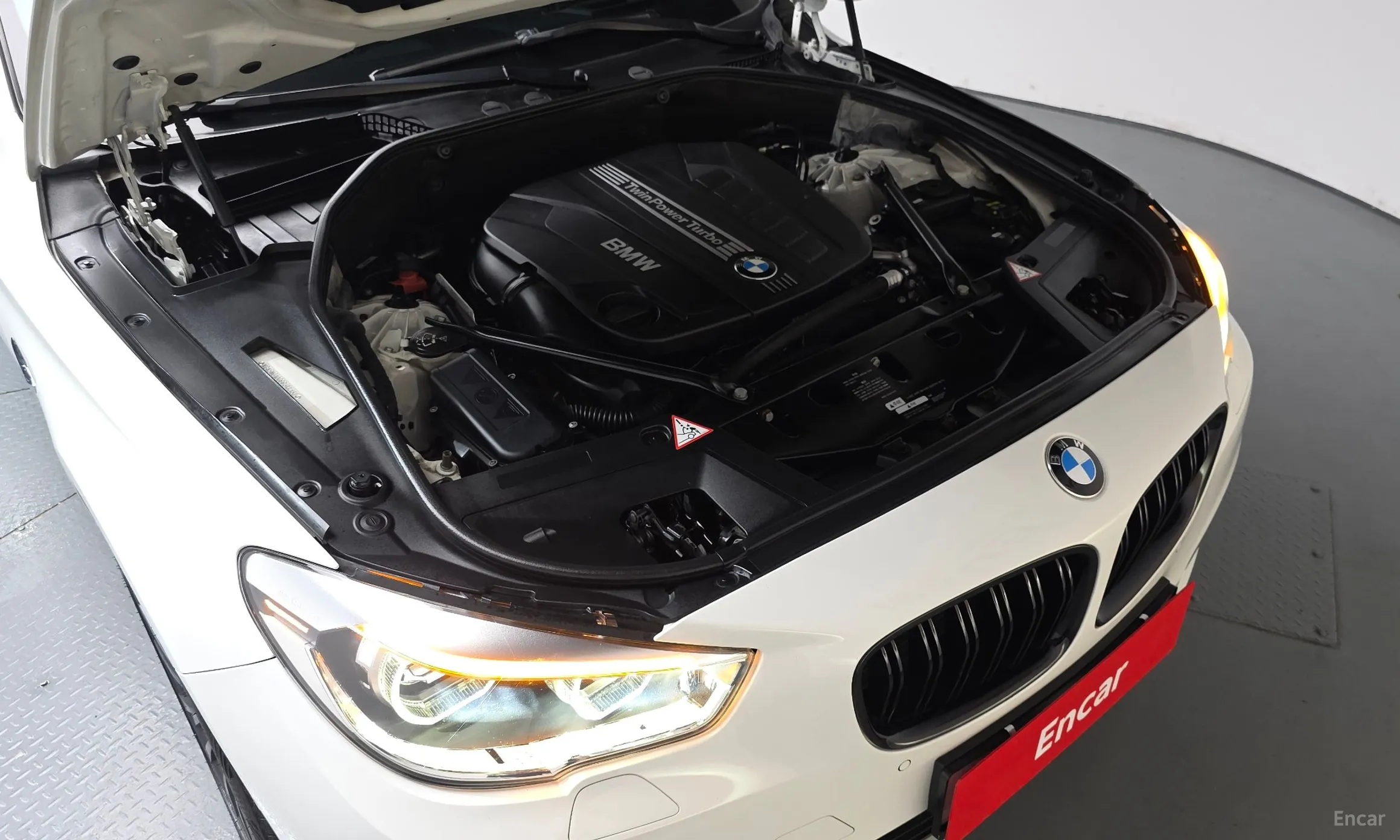 BMW 5 Series GT (F07) превью 6