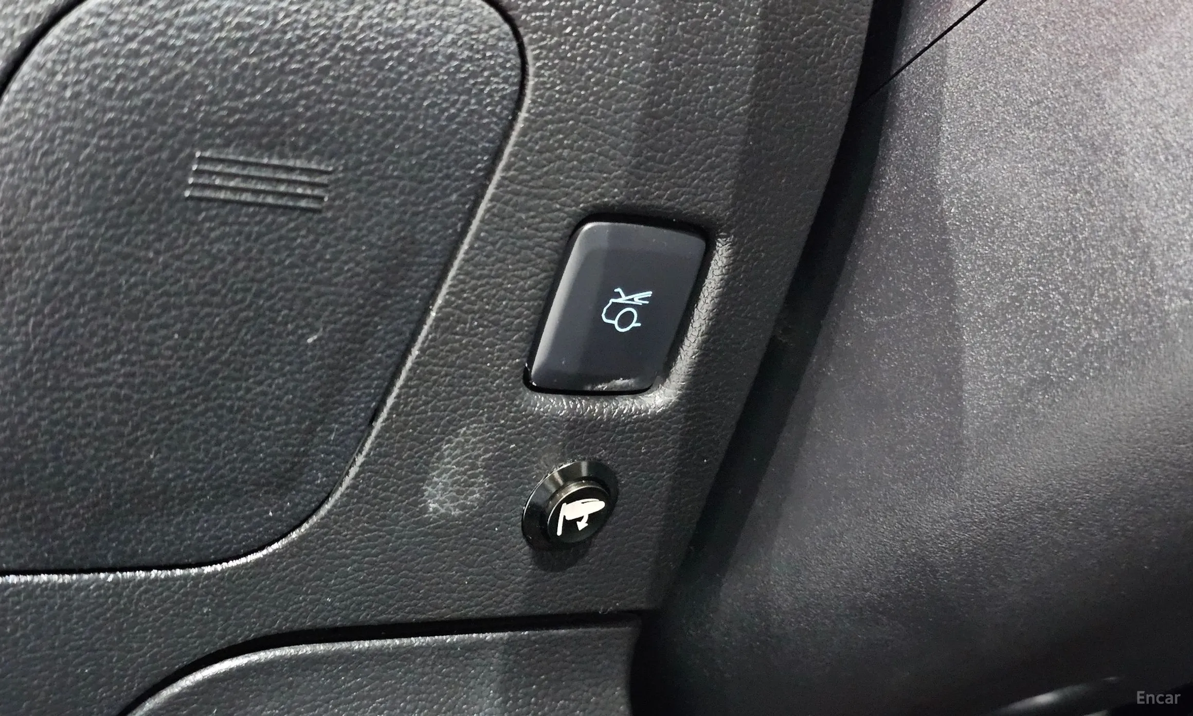 Ford Mustang превью 20