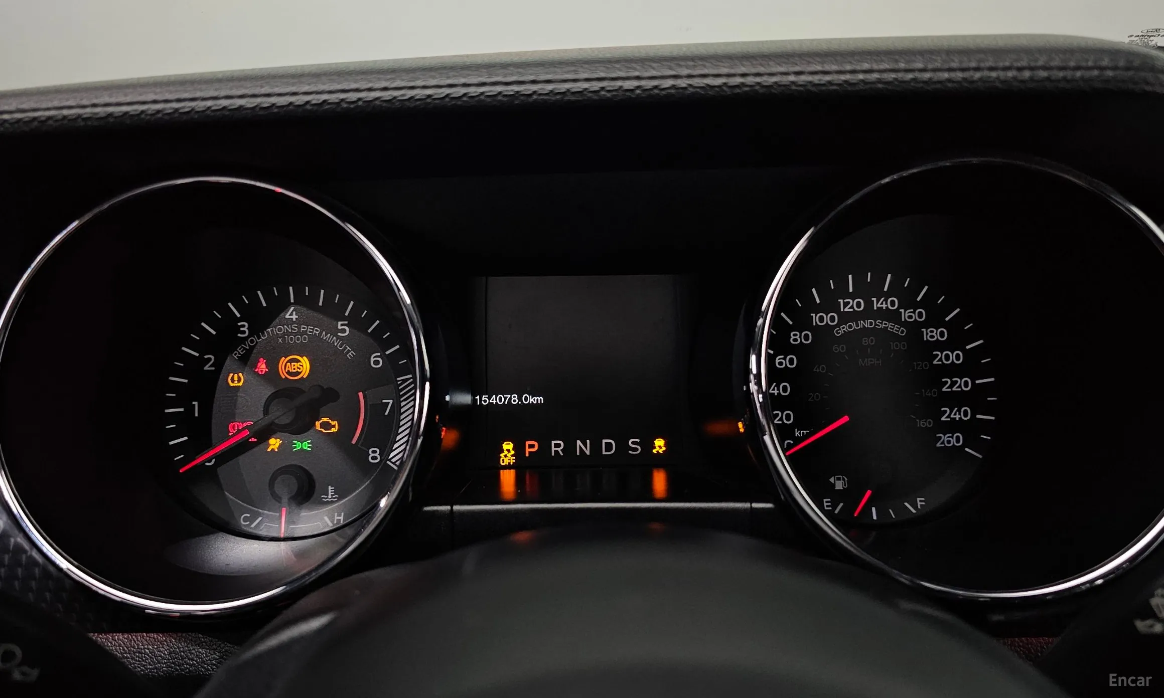 Ford Mustang превью 8