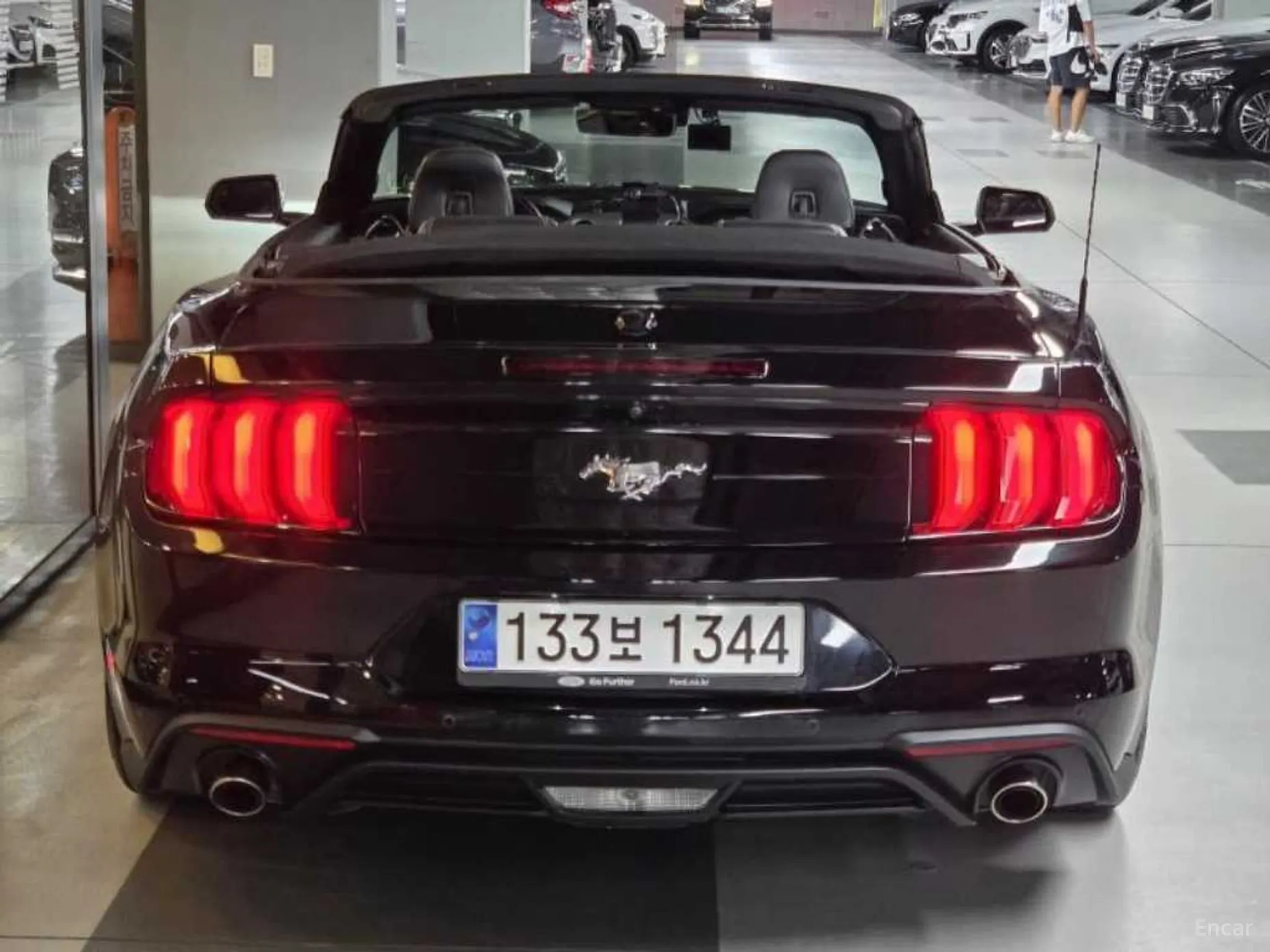 Ford Mustang превью 3