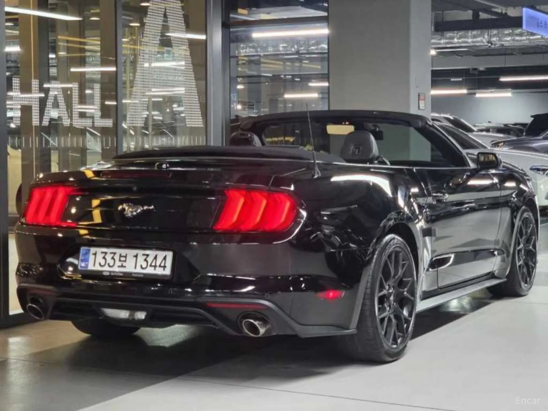 Ford Mustang превью 4