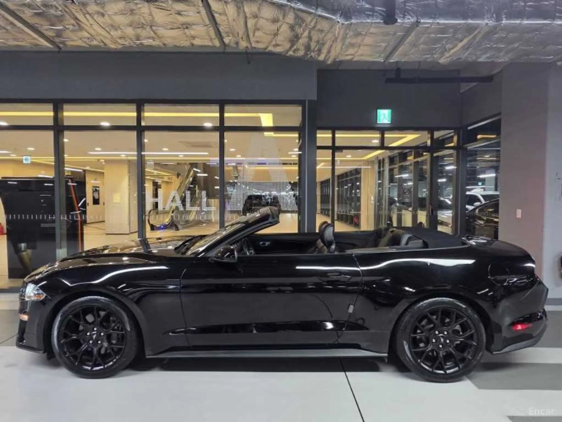 Ford Mustang превью 5