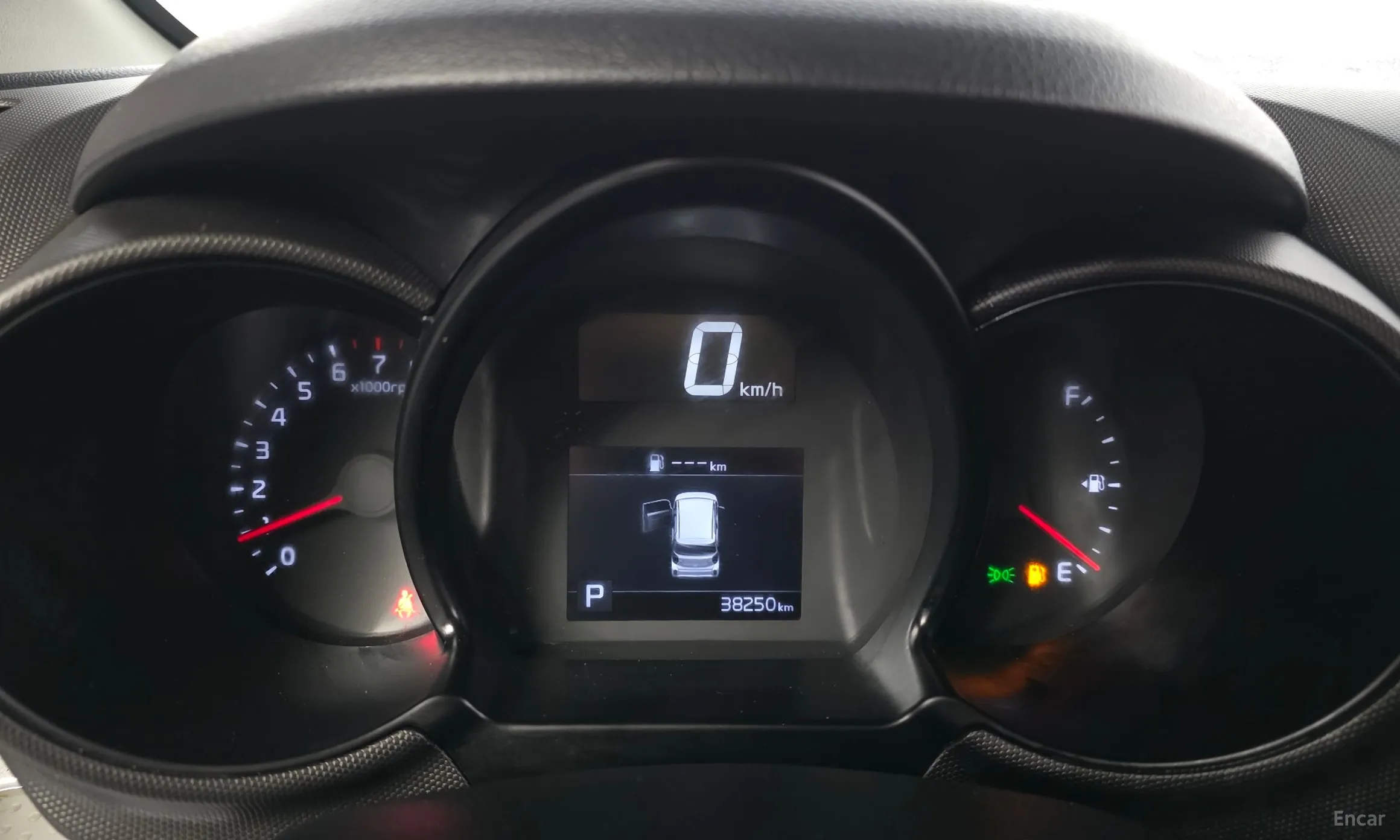 Kia Ray превью 8