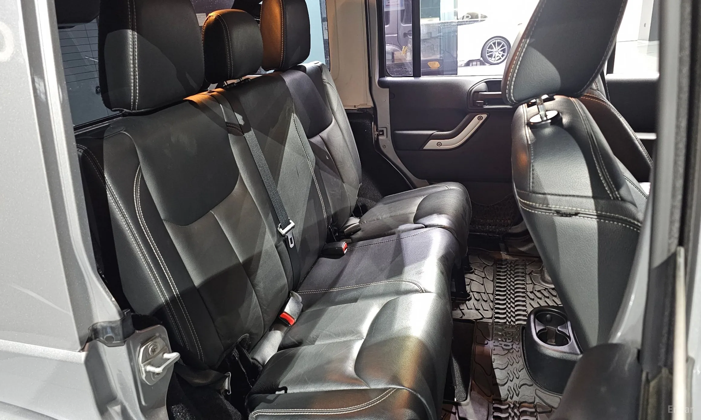 Jeep Wrangler (JK) превью 11