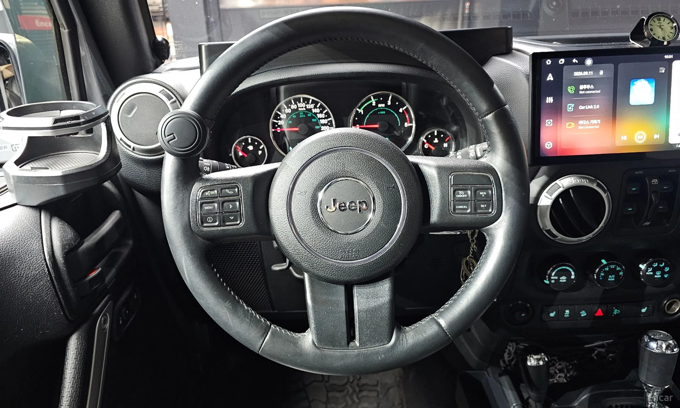 Jeep Wrangler (JK) превью 13