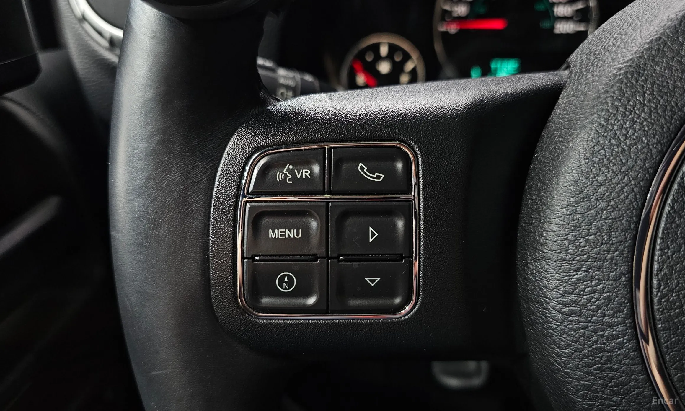 Jeep Wrangler (JK) превью 18