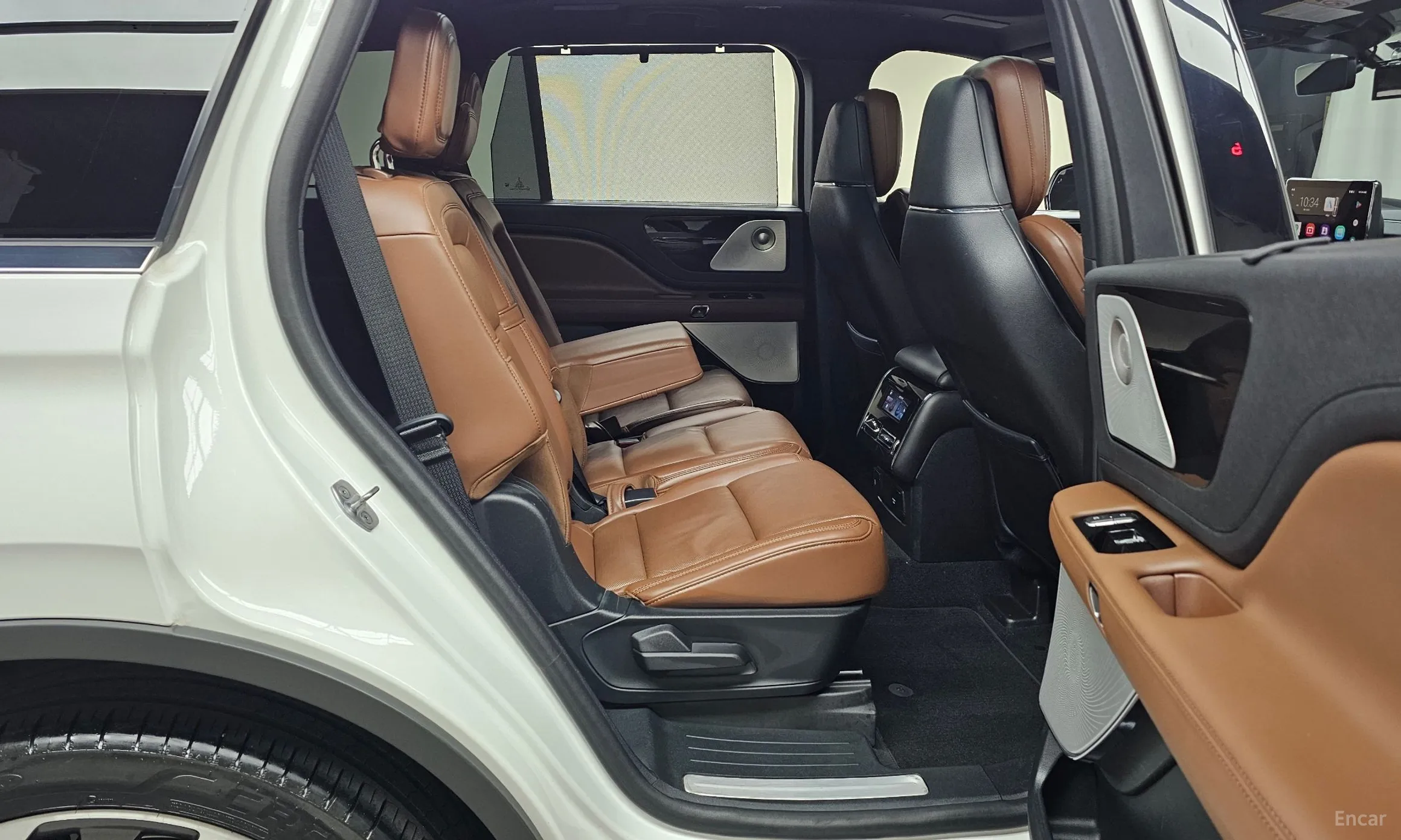 Lincoln Aviator 2nd Generation превью 11