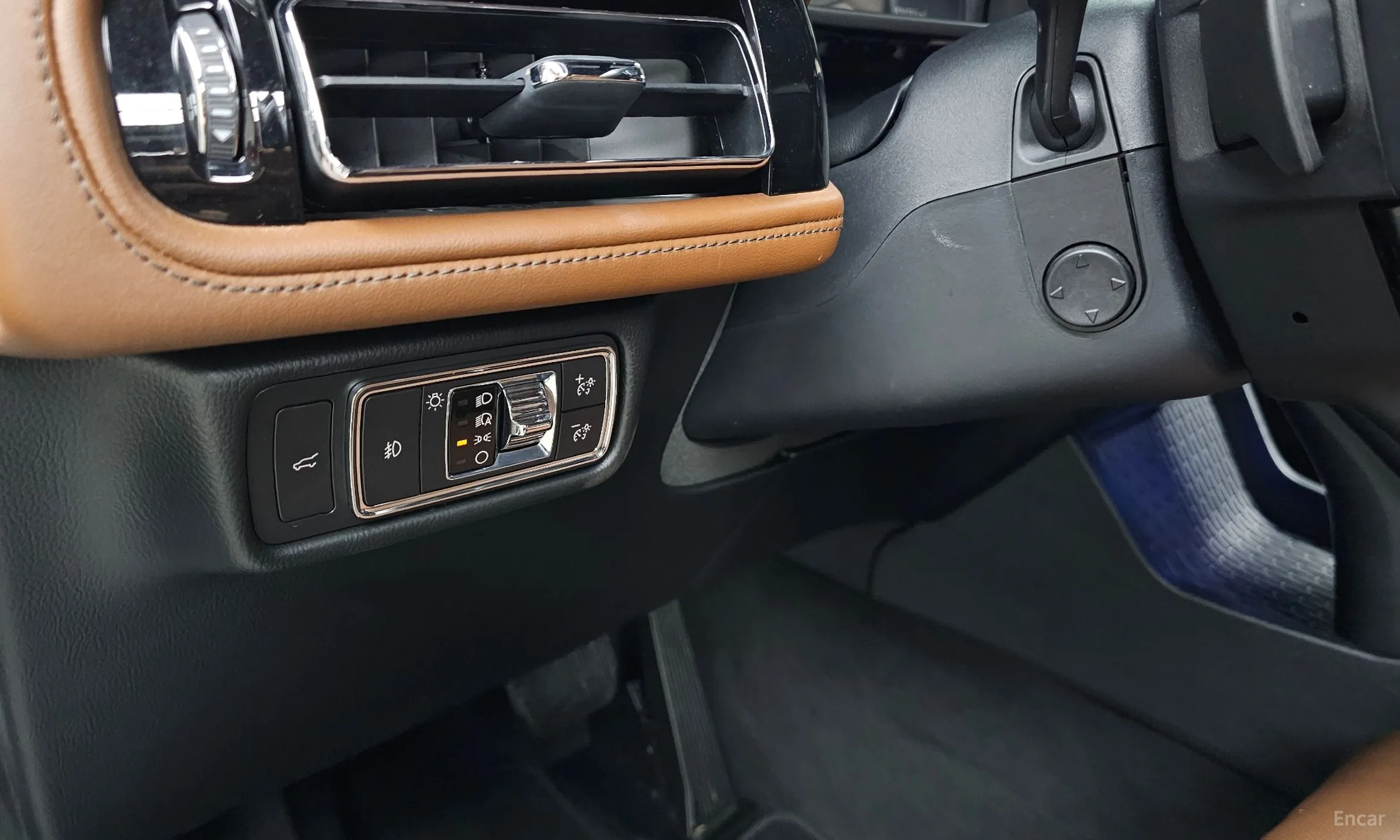 Lincoln Aviator 2nd Generation превью 20
