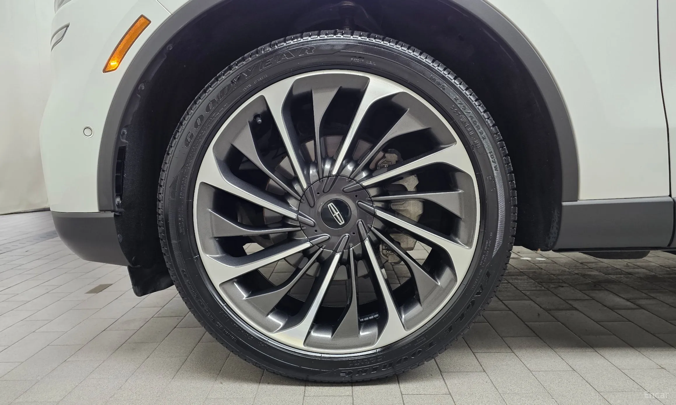 Lincoln Aviator 2nd Generation превью 5